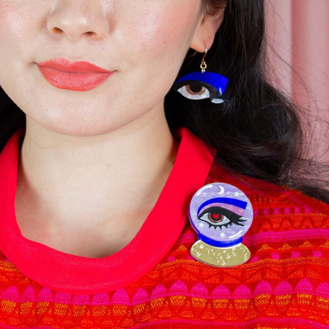 Keen-eyed Insght Brooch (2023) by Erstwilder