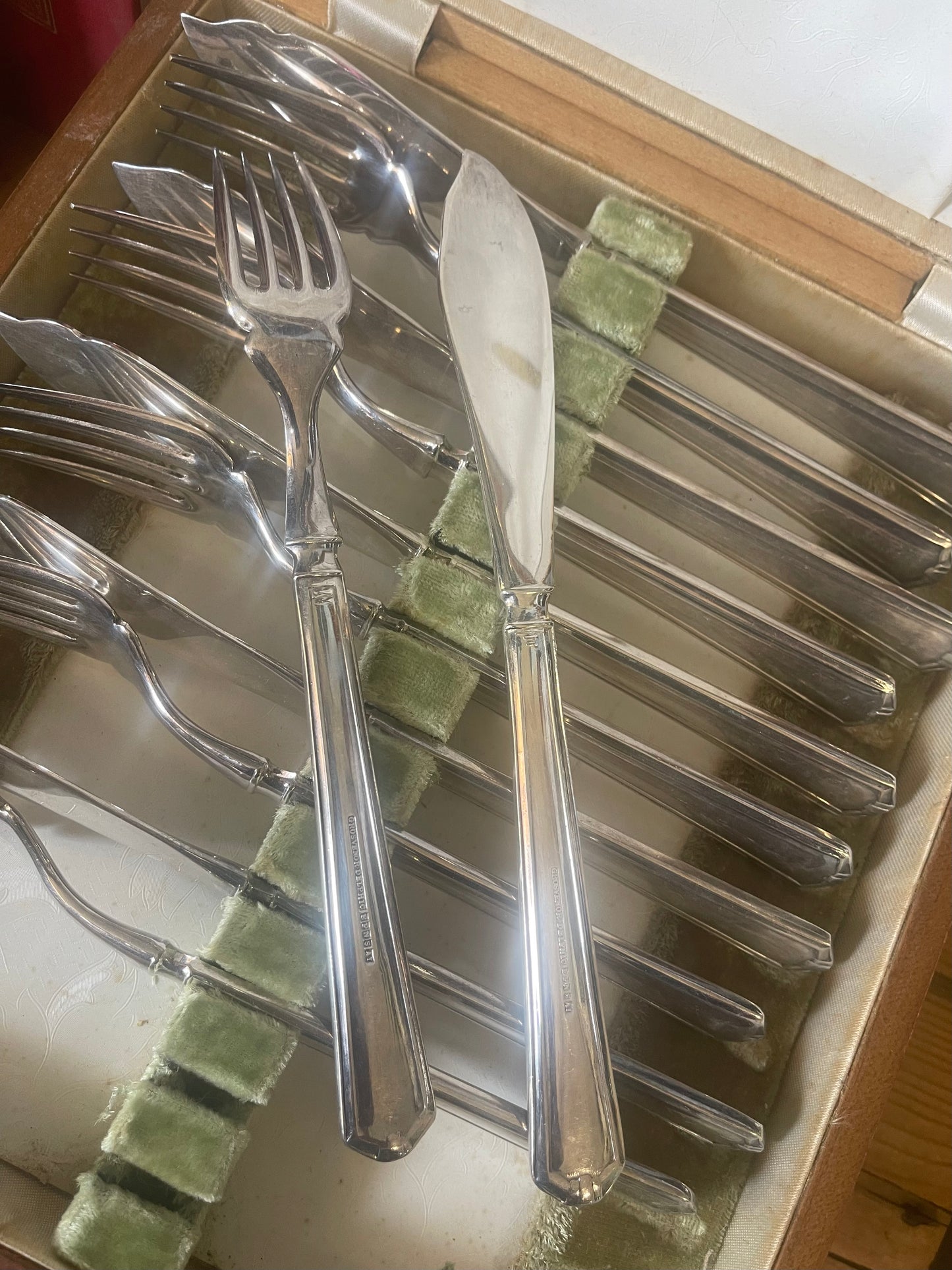 Vintage silverplate Fish cutlery Knife and fork set Delphic by Grosvenor