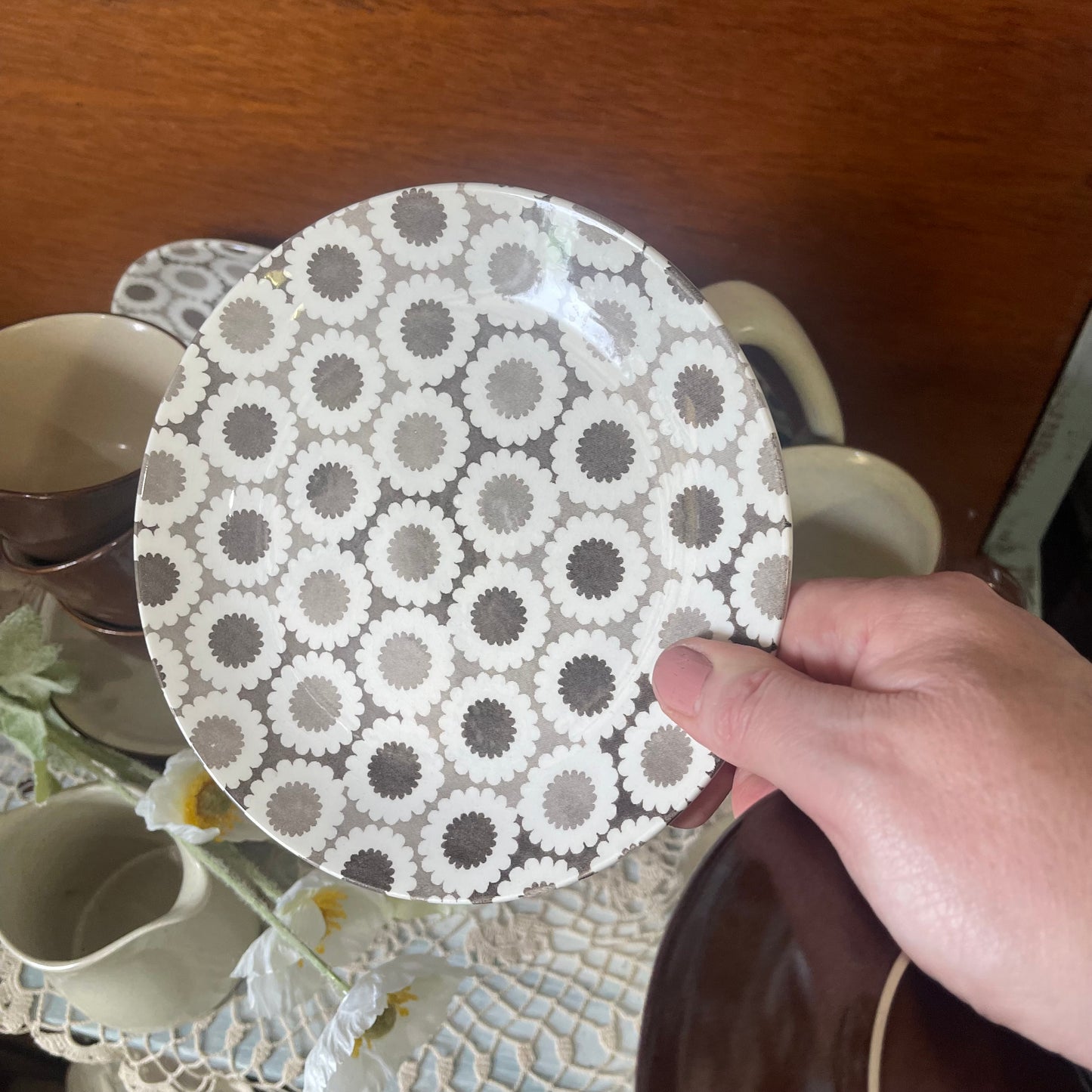 Kelston Ceramics “Nova” D.645 – 1970s Brown & Cream Stoneware Teaset for Six – Made in New Zealand