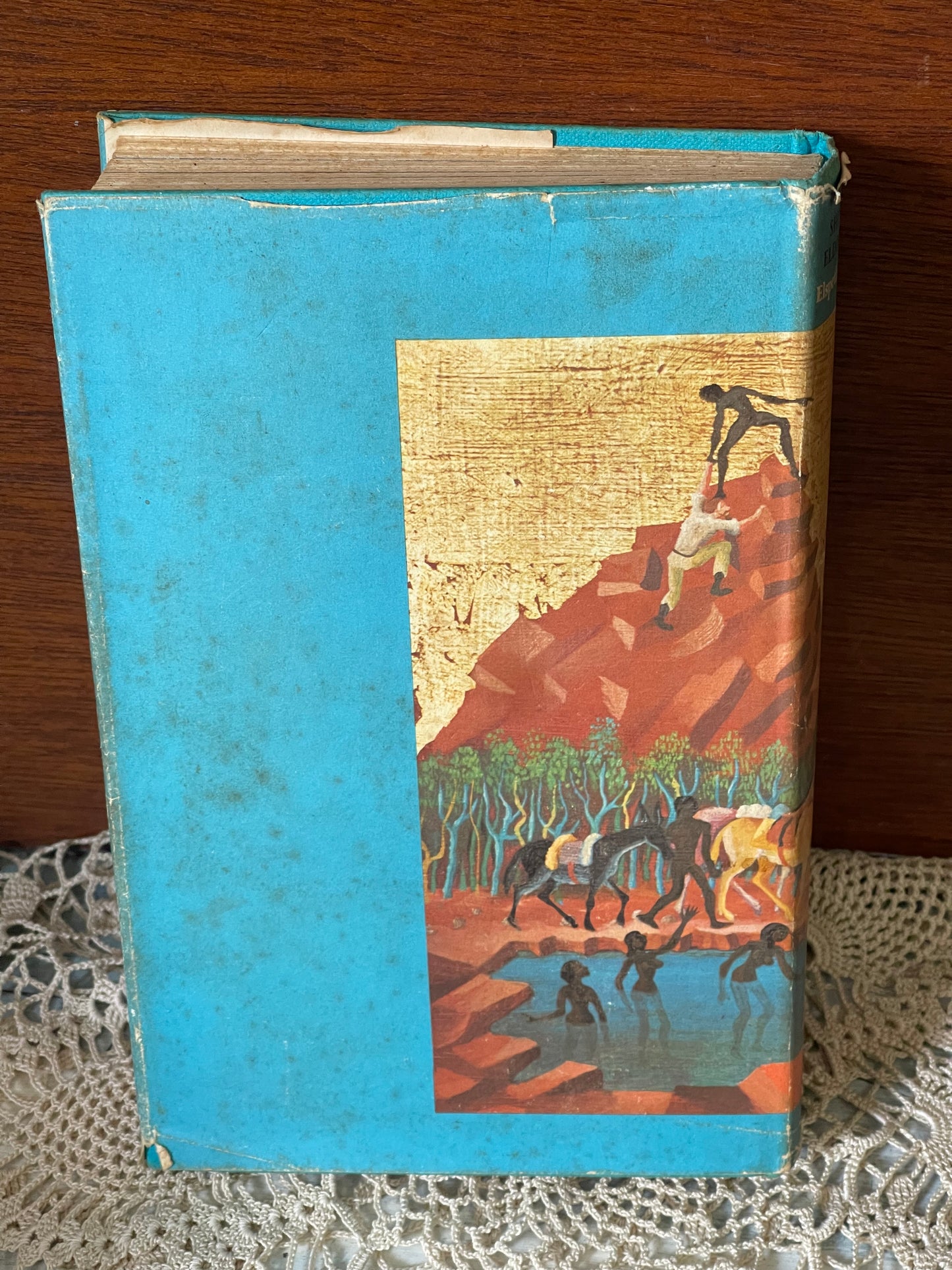 Their Shining Eldorado: A Journey Through Australia – Elspeth Huxley (1967)