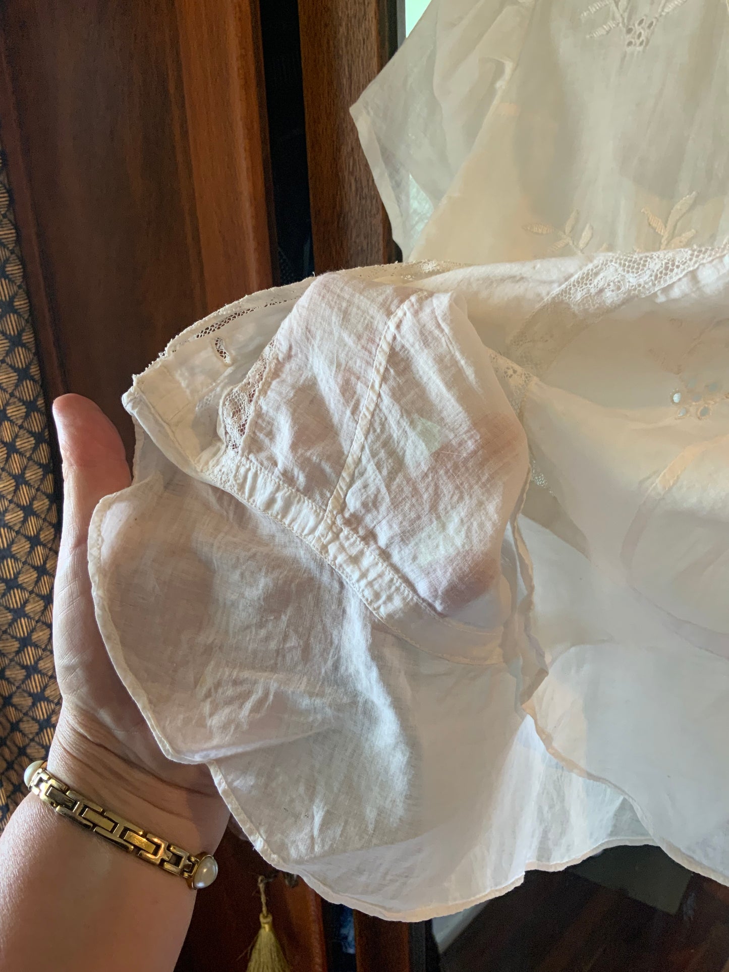 Edwardian–Early 1920s White Lawn Blouse with Lace and Embroidered Sprigs