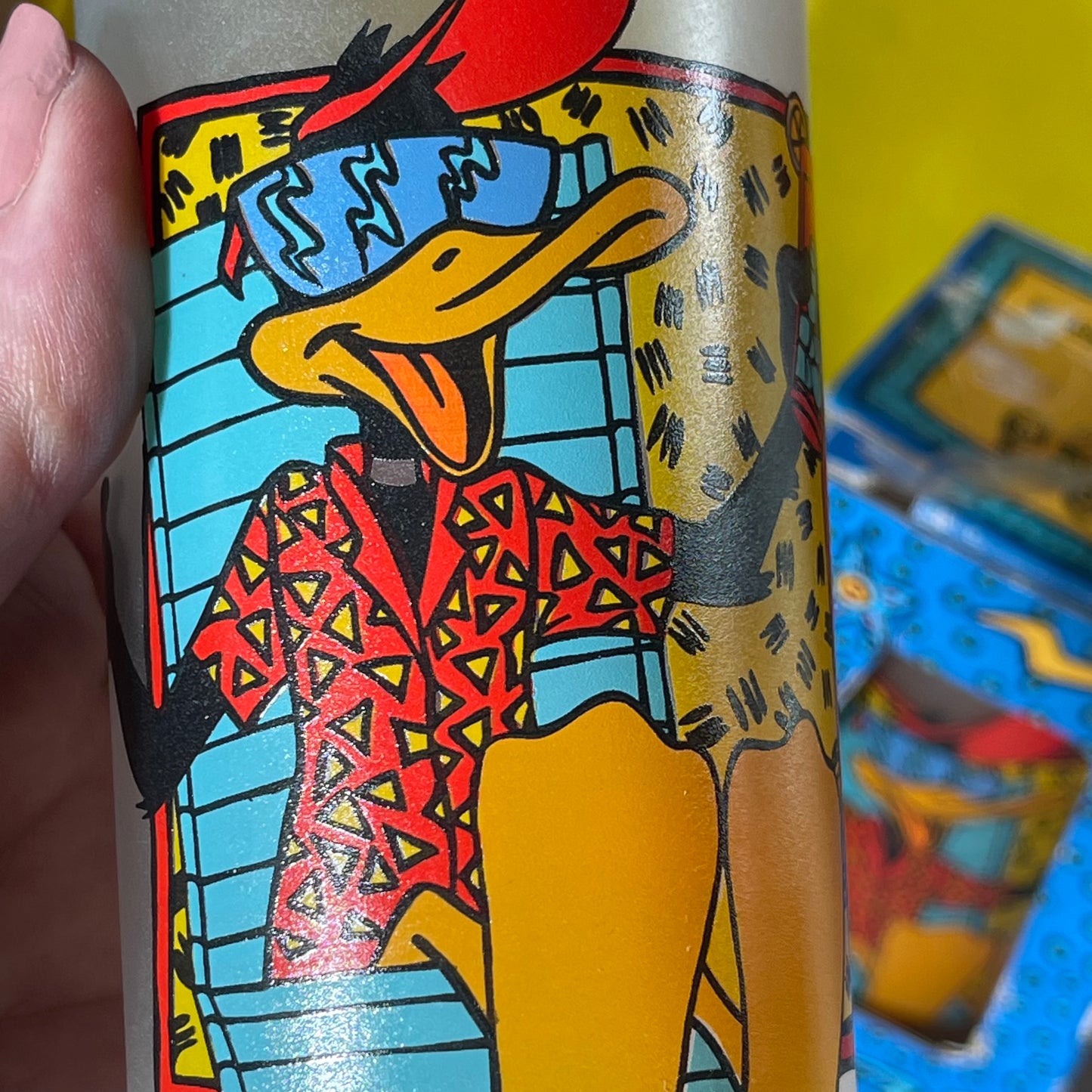 1990s KFC x Warner Bros “Beach Party” Glass Set – Bugs Bunny & Daffy Duck (Boxed)