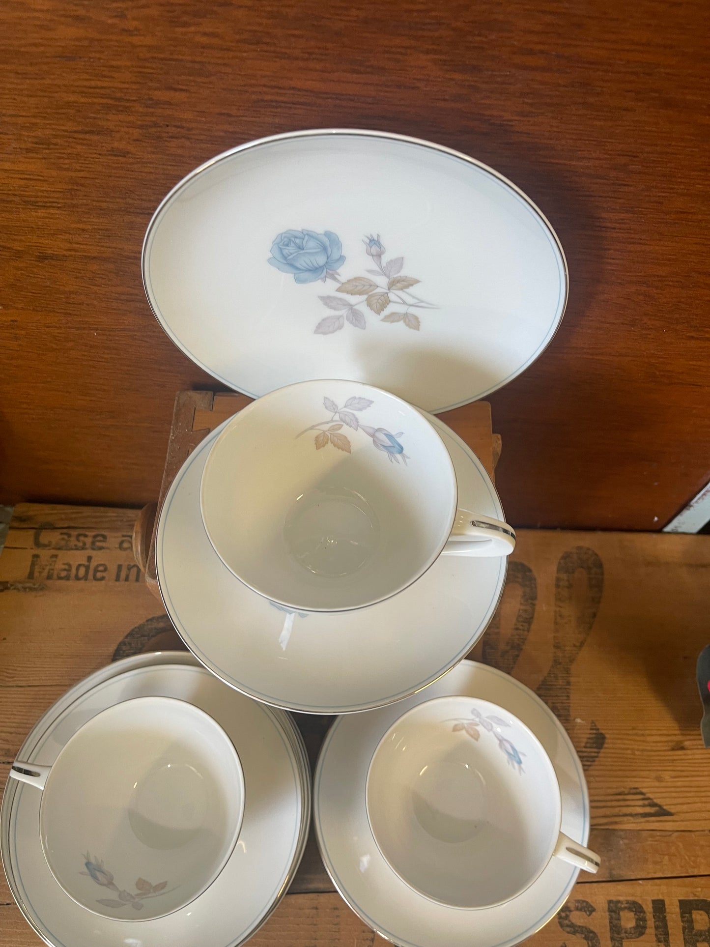 Four ’Alice Blue’ by Sango Japan CUP/SAUCER Trios Quality BONE CHINA blue roses