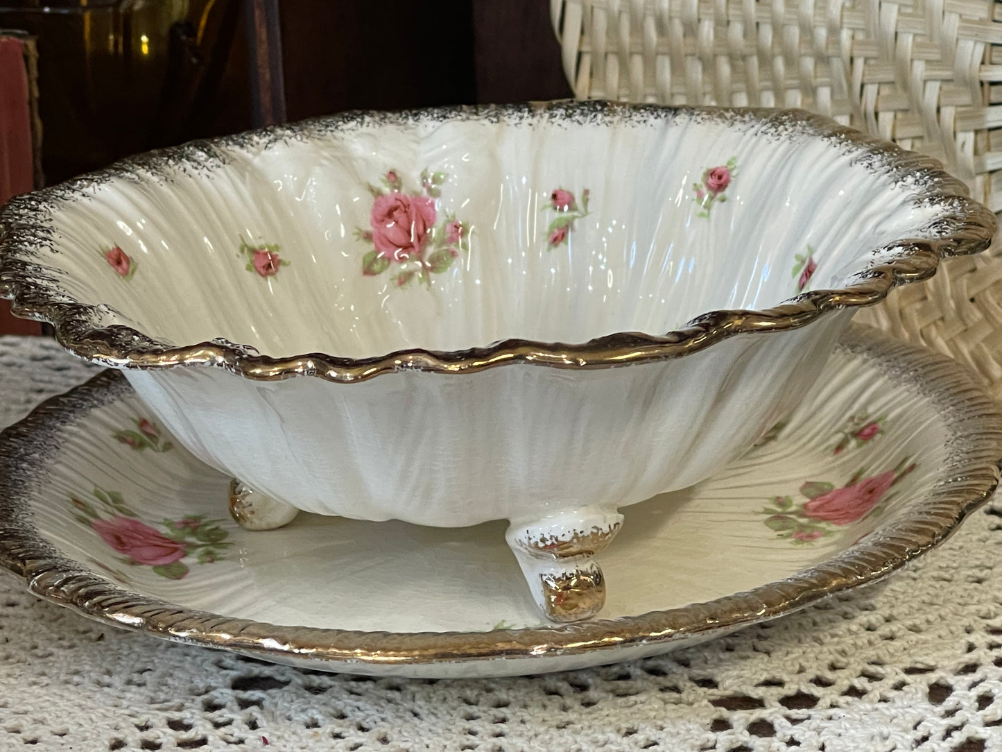 Vintage Crown Ducal Berry & Salad Drainer Bowl with Underplate – Pink Roses – Made in England
