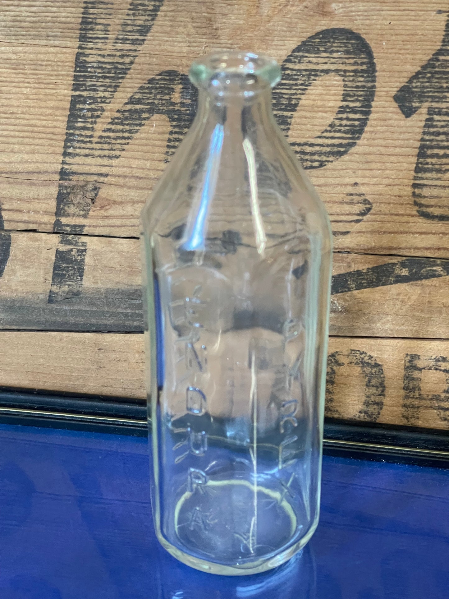 Vintage Pyrex “Endura” Hospital Baby Feeder Bottle (c.1930s–50s)