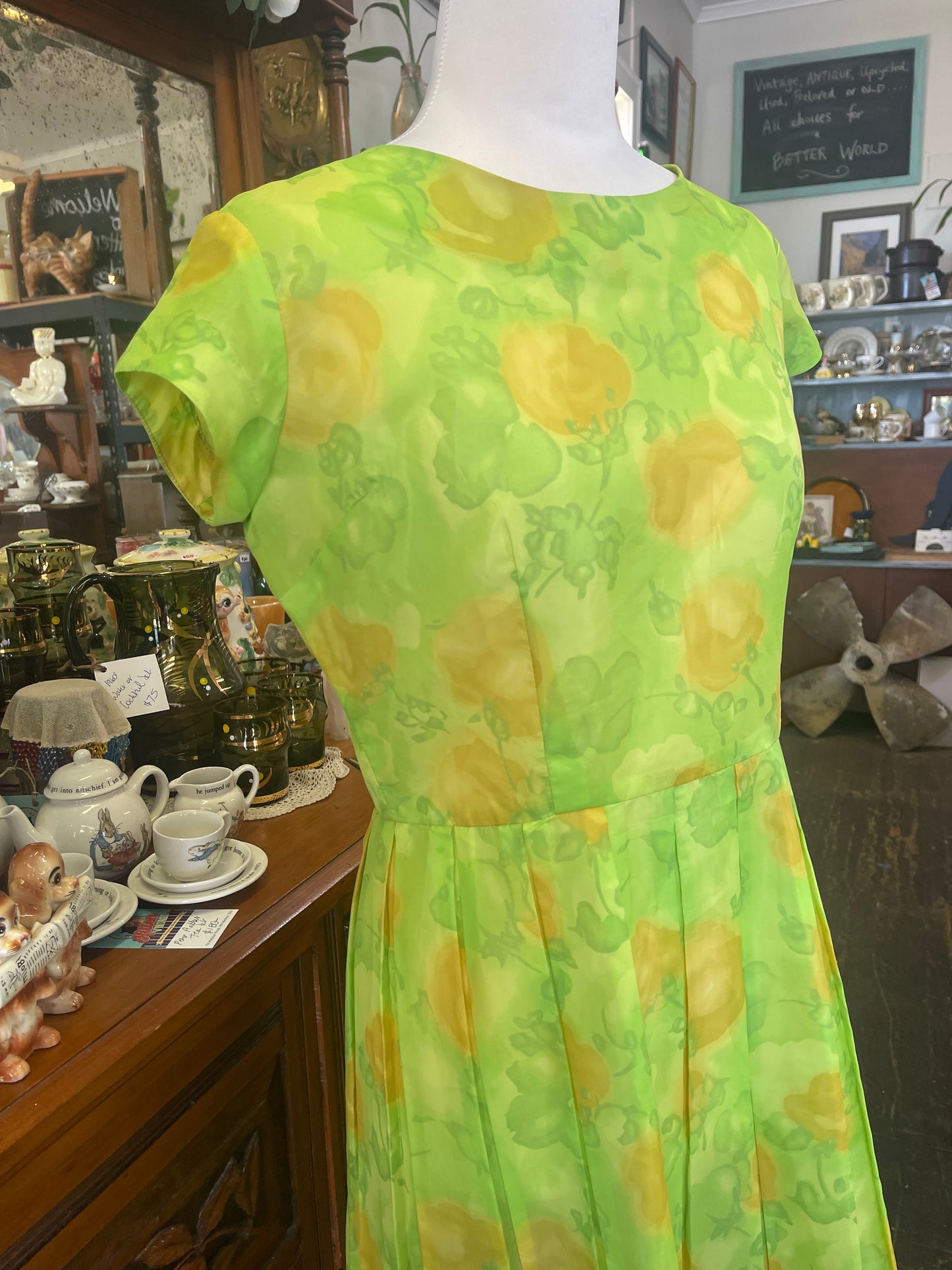 Vintage 1960s lime green dress by Alfred Bock Sydney size 12 104cm Bust