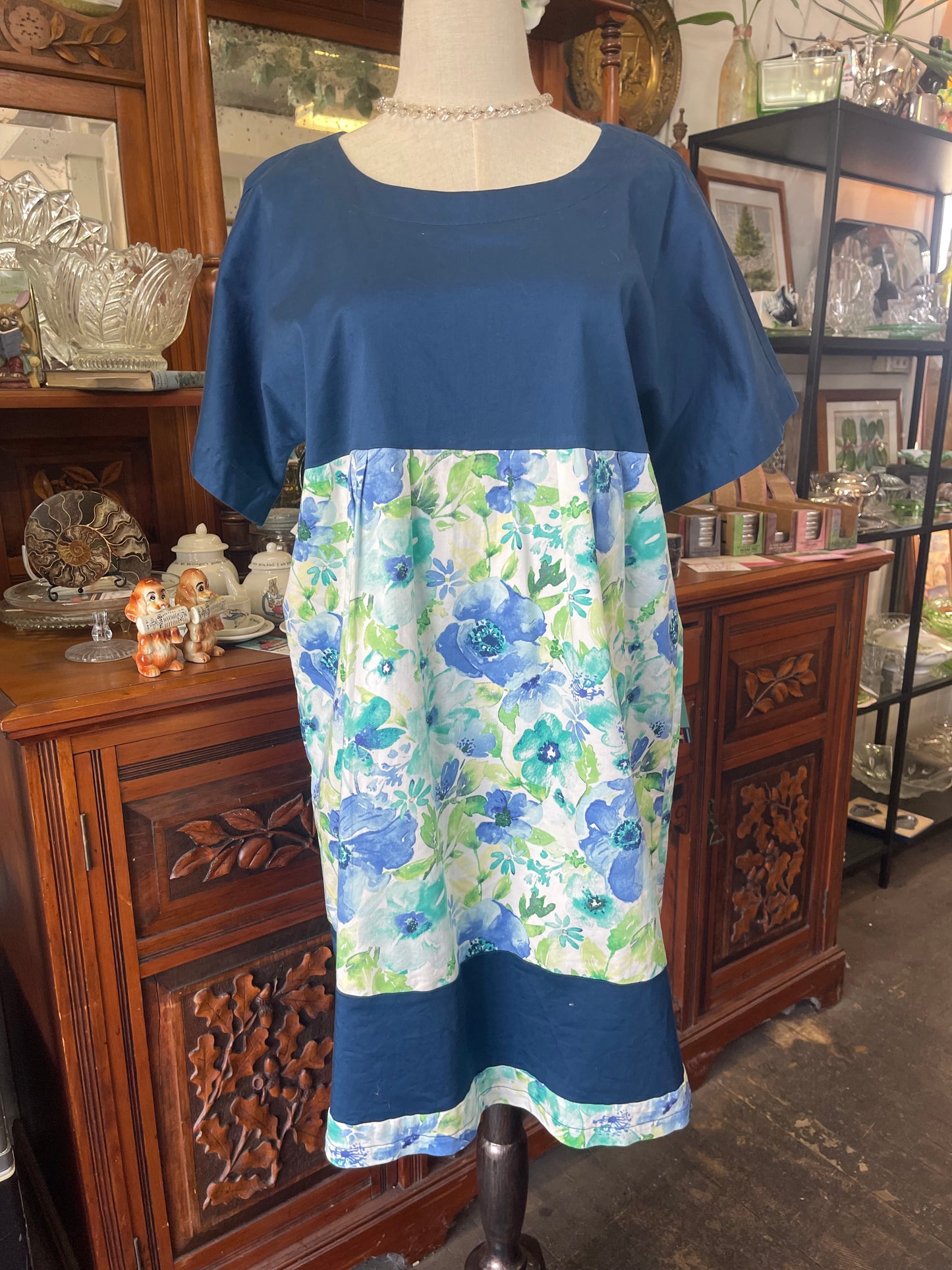 Handmade stretch cotton blue floral Dress Size 16-18