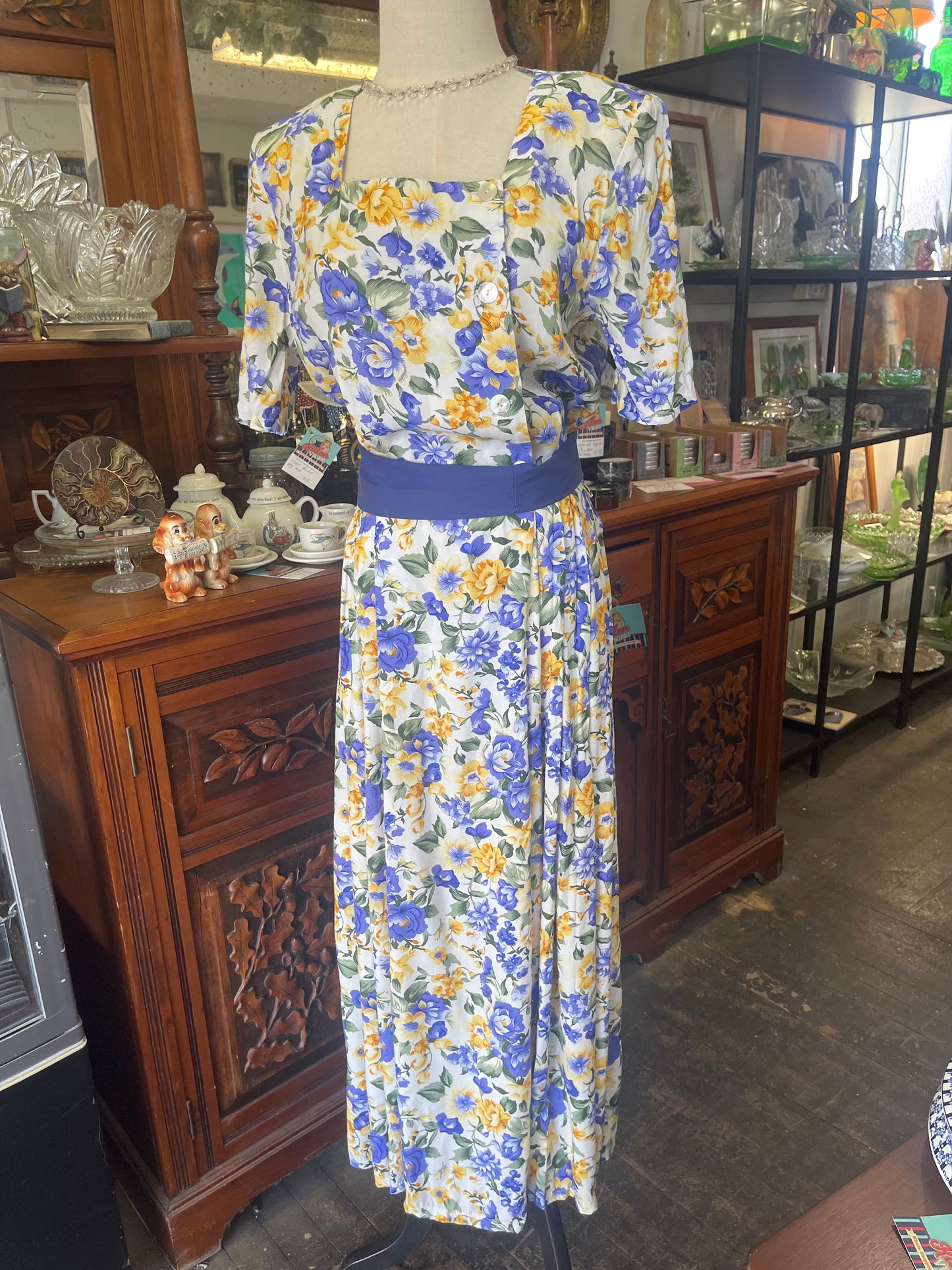 Vintage 1980s floral maxi day dress size 12 by Katie’s Australia