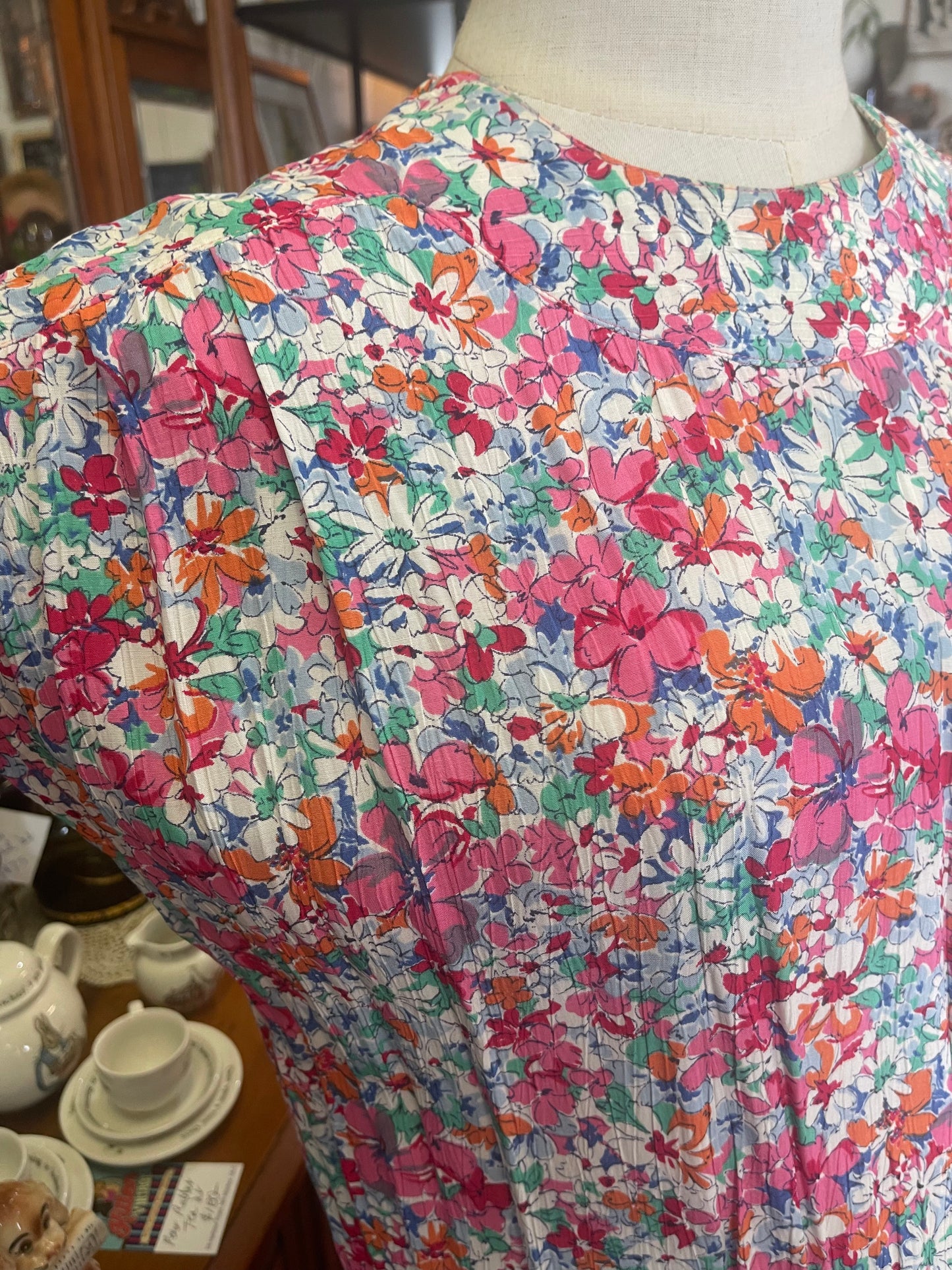 Vintage 80s does 30s silky floral dress by Mark Two, size 10-12