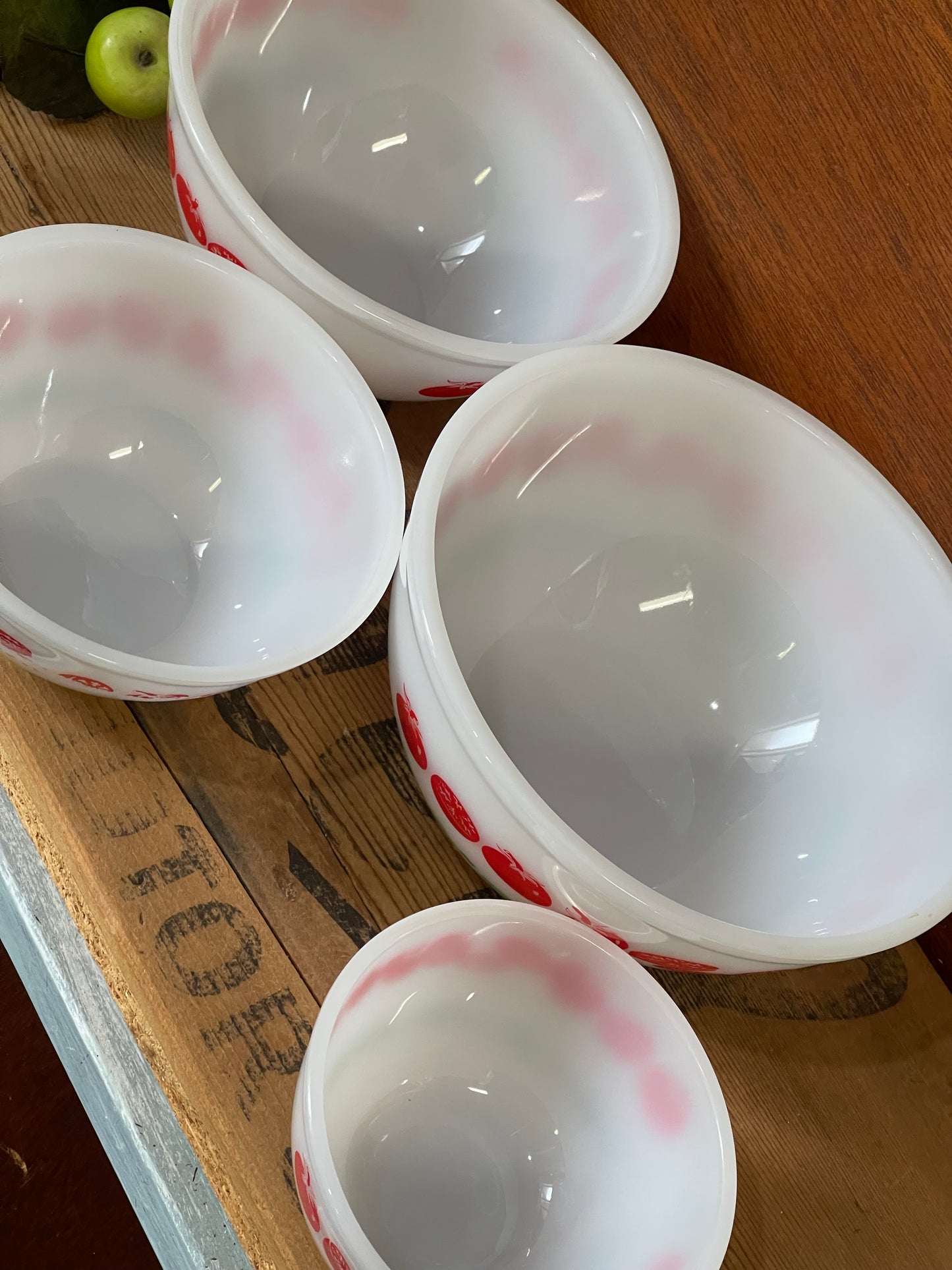 Set of 4 Vintage Australian Agee Pyrex Nesting Mixing Bowls c.1967 “Harvest”