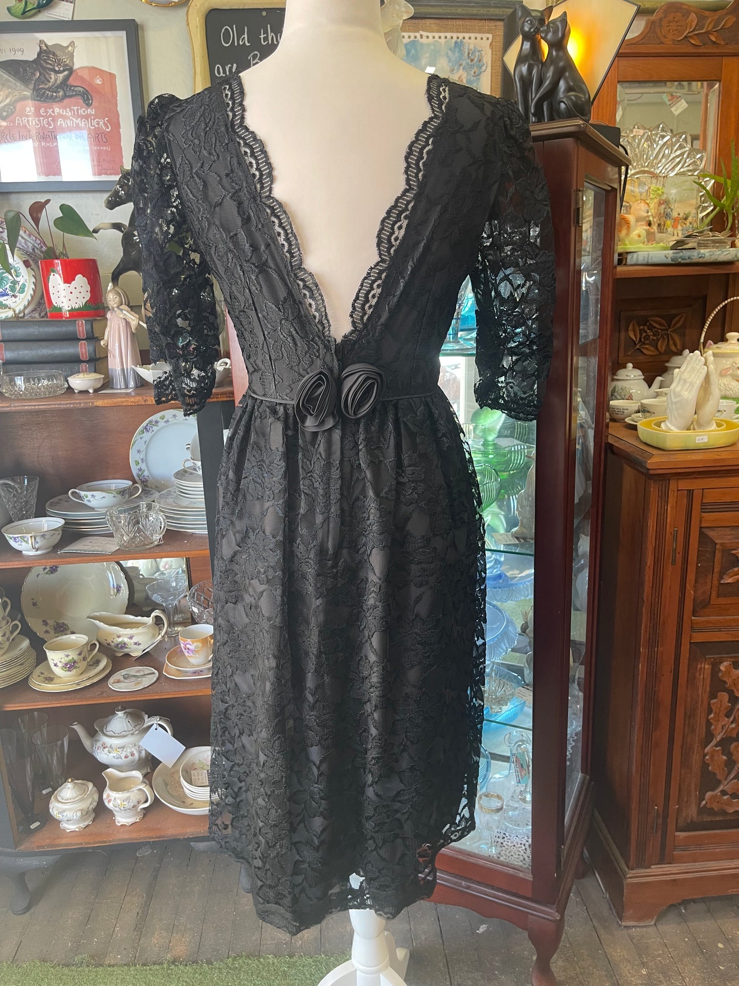 Vintage 1980s black lace cocktail dress size 8 86cm Bust