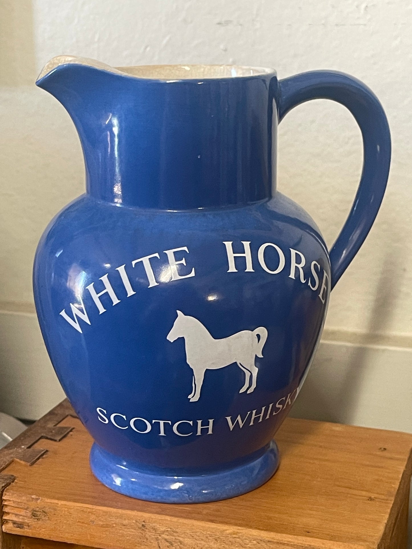 Vintage White Horse Scotch Whiskey Blue Water Jug