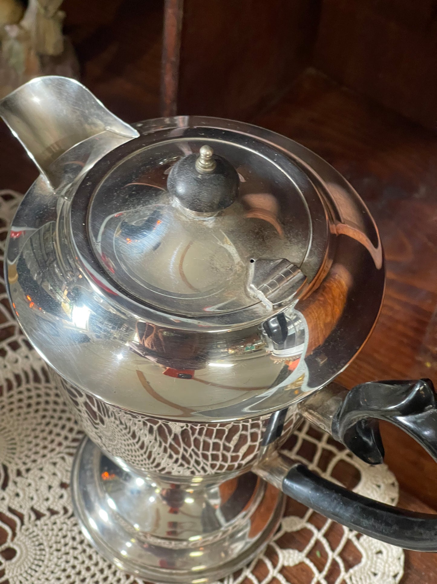 Necworth EPNS Coffee / Hot Water Pot with Bakelite Handle