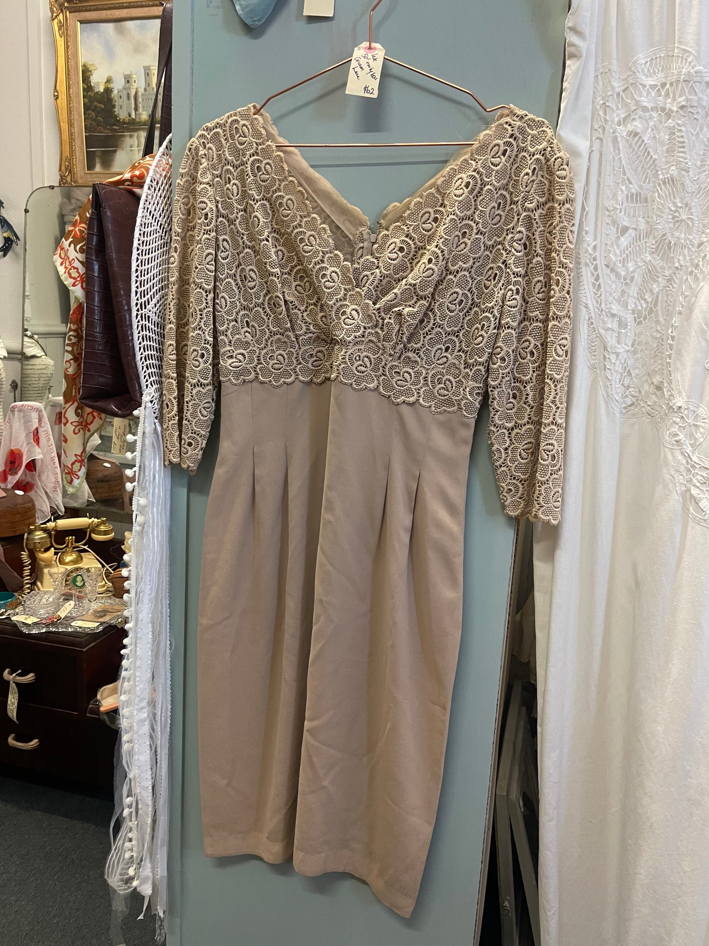 Vintage 1950s–60s Gina of Melbourne lace cocktail dress – petite fit