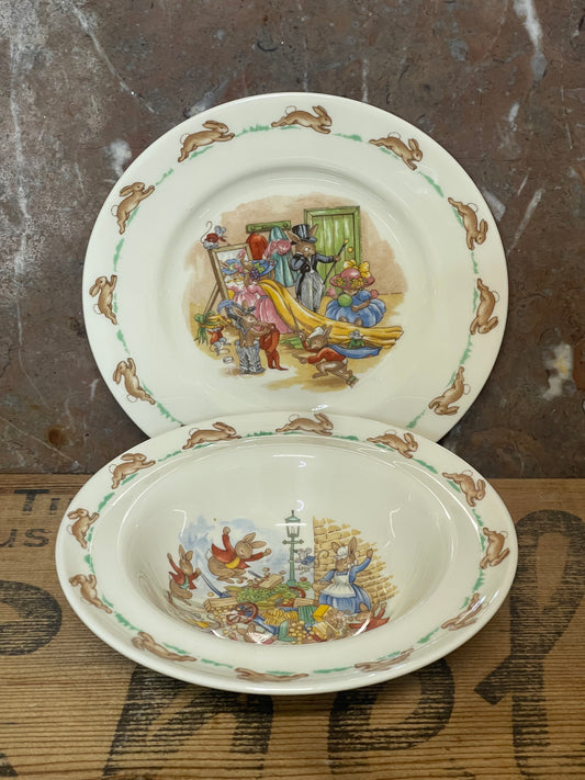 Royal Doulton Bunnykins Plate & Bowl Set – Market Scene & Dressing Up