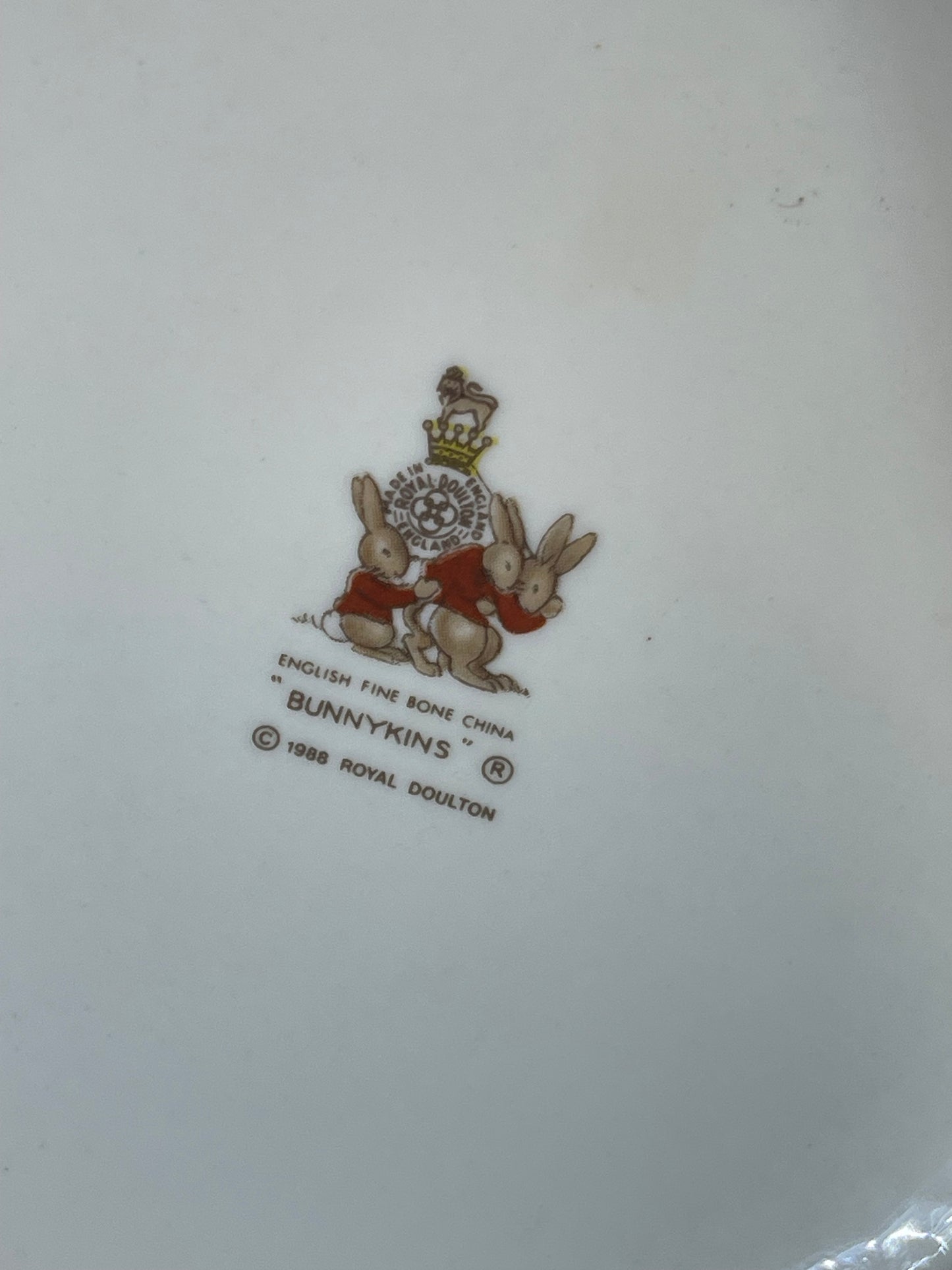 Royal Doulton Bunnykins Baby Bowl – School Scene (1988)