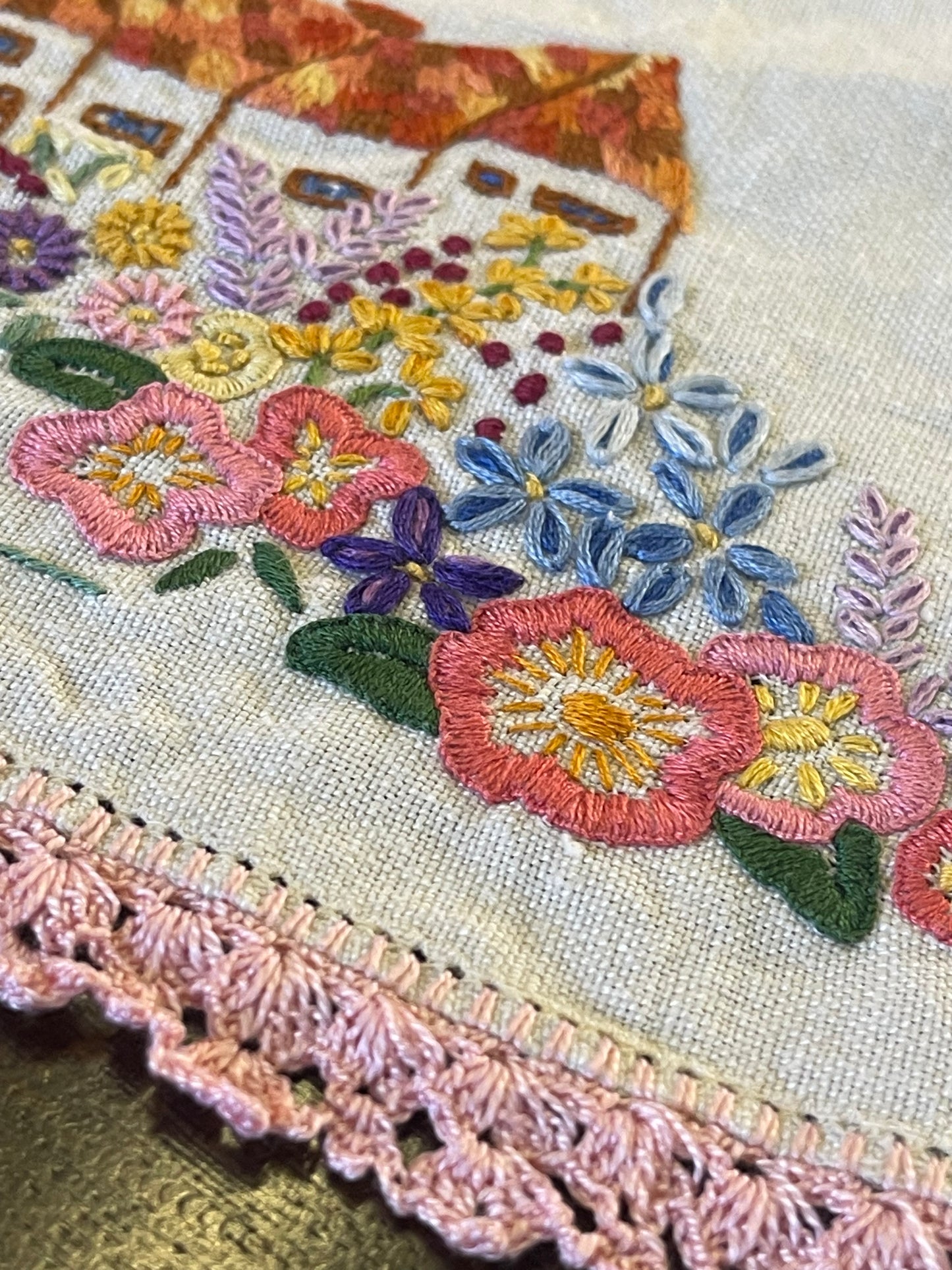Vintage Hand-Embroidered Linen Doily with Cottage & Garden Scene