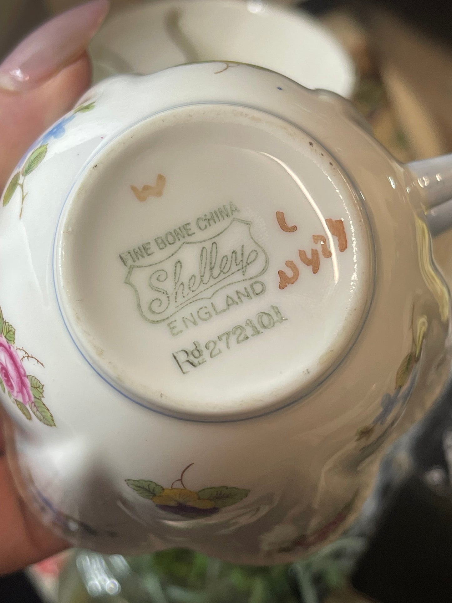 Shelley Fine Bone China Trio – “Dainty” Shape, Floral Sprays with Blue Trim