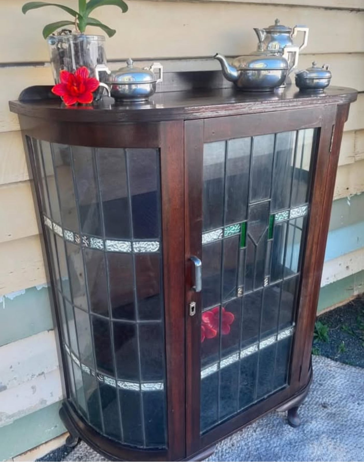 Art Deco timber display cabinet with Leadlight