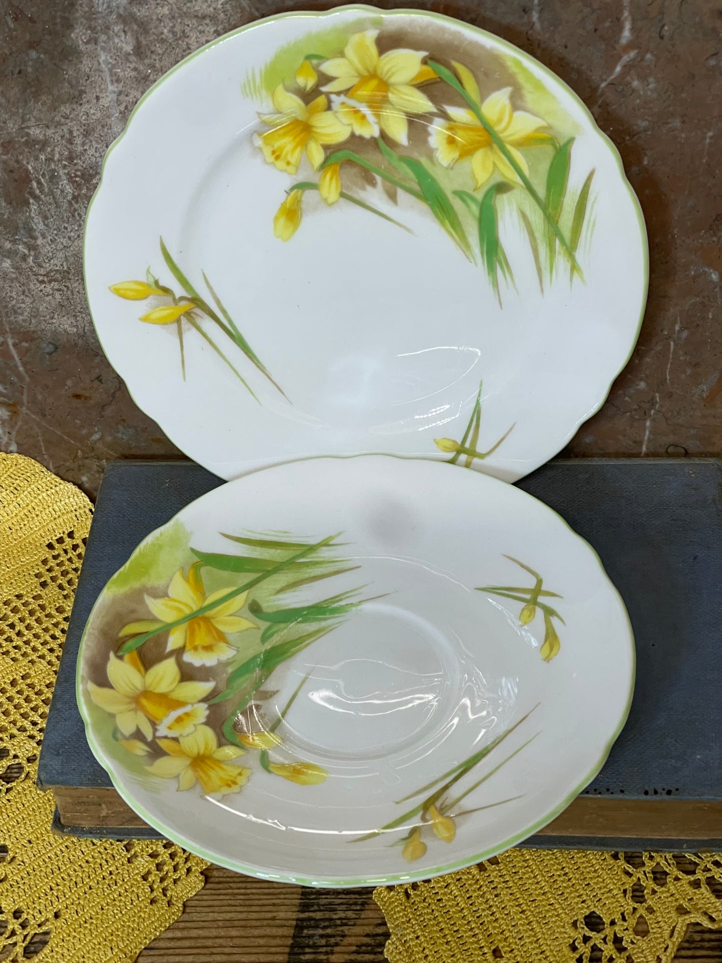 Shelley Fine Bone China Trio – “Jonquil” Pattern