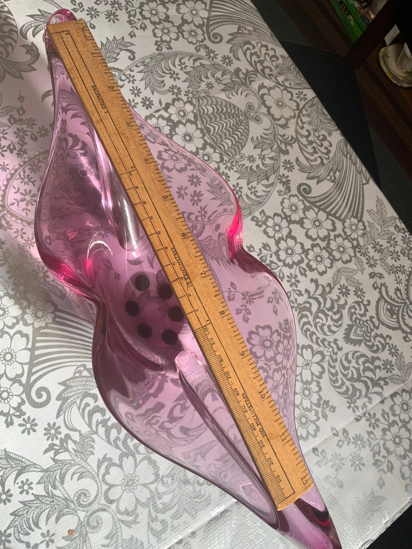 Mid-century Murano large art glass pink Lip bowl