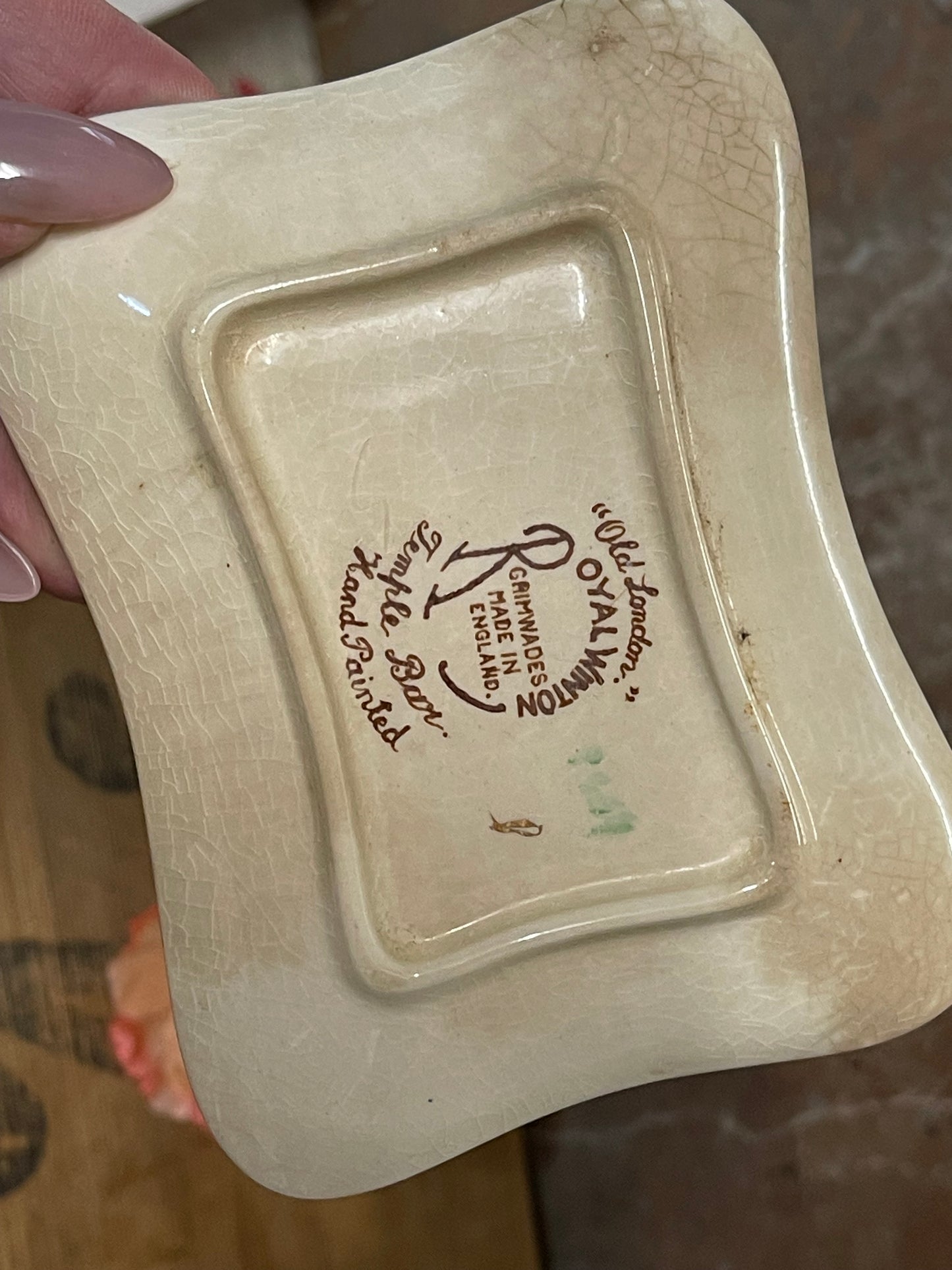 Royal Winton “Old London” Square Dish – Hand-Painted Grimwades England (c.1930s–40s)