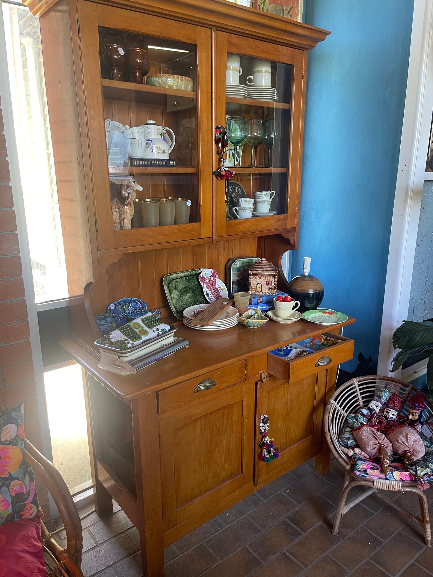Antique 1900 solid Pine kitchen hutch with door