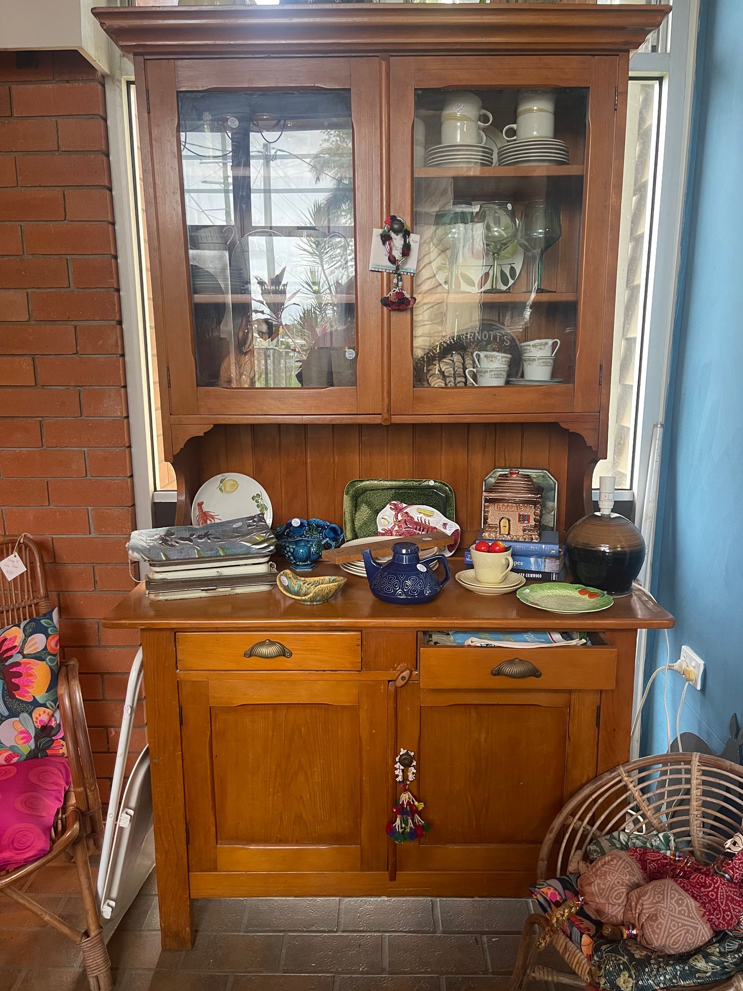 Antique 1900 solid Pine kitchen hutch with door