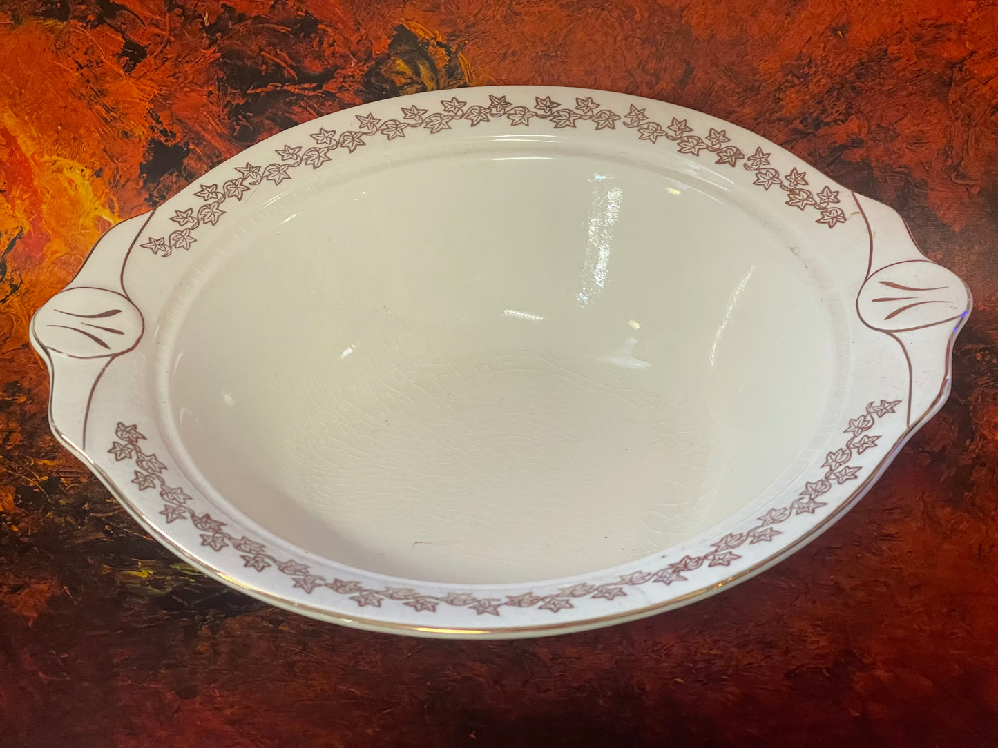 Barratt’s of Staffordshire - cream and green Vegetable Tureen with Lid