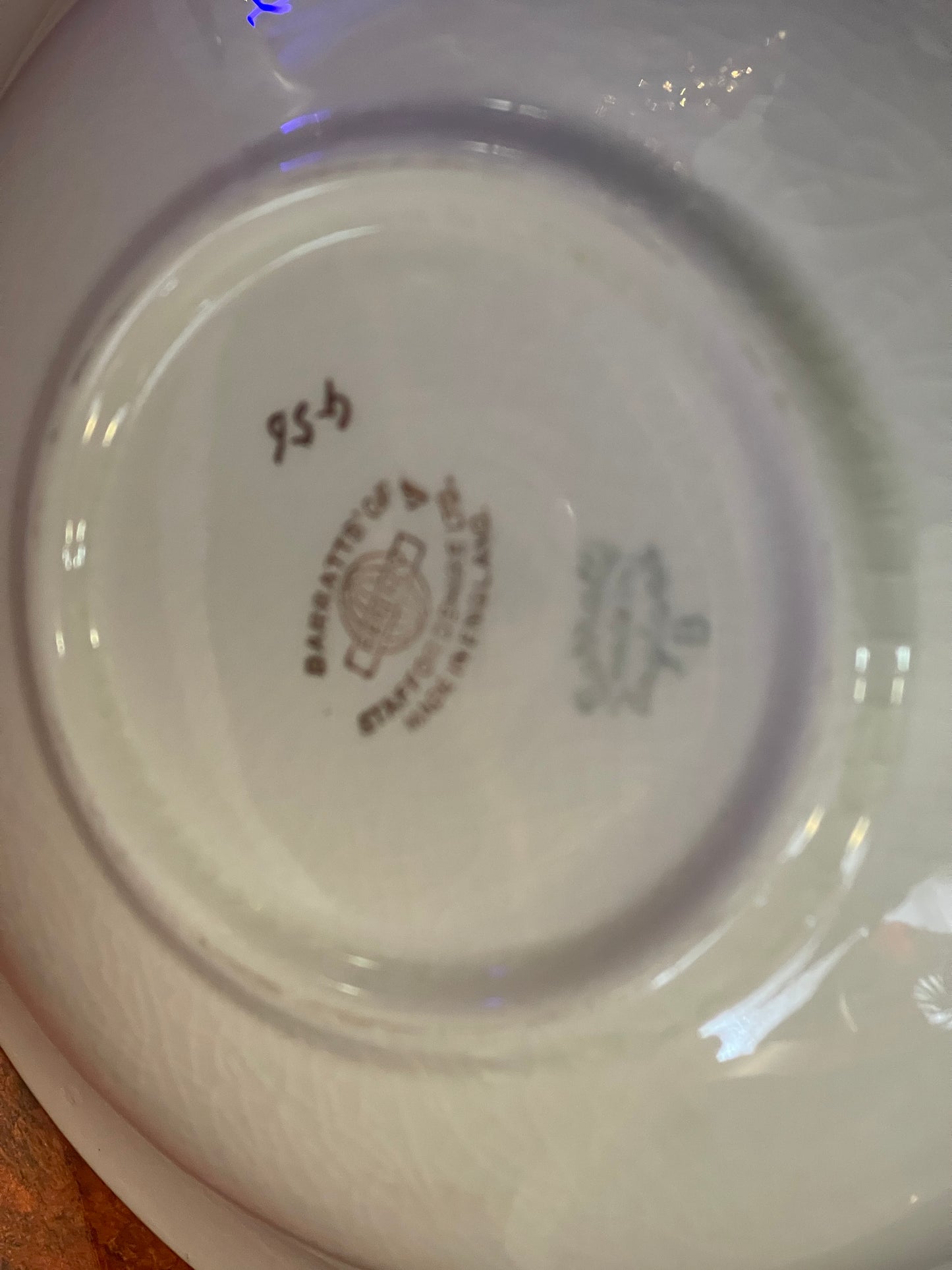 Barratt’s of Staffordshire - cream and green Vegetable Tureen with Lid