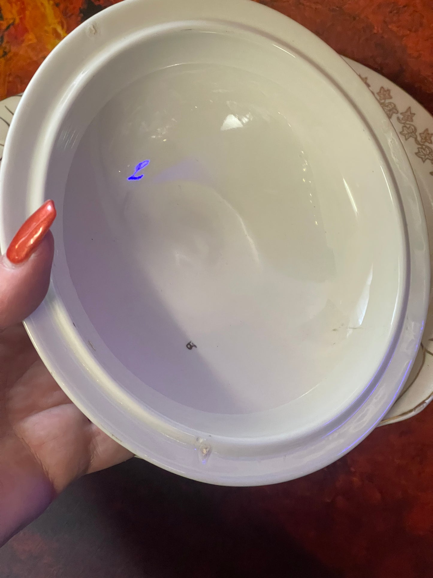 Barratt’s of Staffordshire - cream and green Vegetable Tureen with Lid