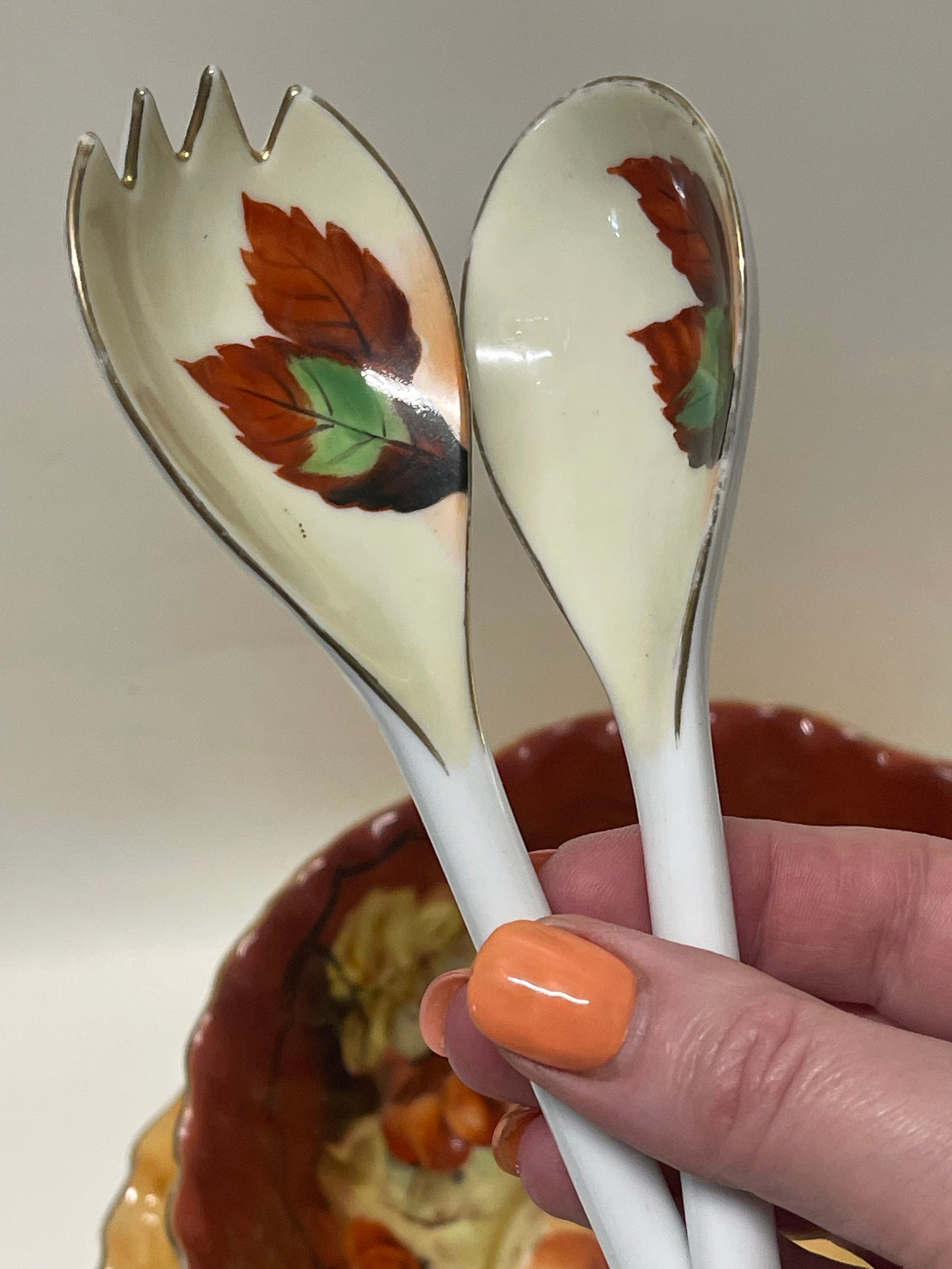 Vintage 1930s Large Noritake Amber cabbage leaf Salad Bowl, Plate & Servers