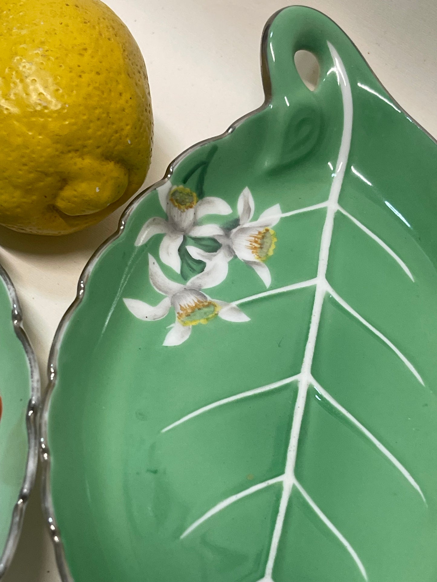 Vintage 1930s Noritake leaf shaped hand painted trinket dishes set of four