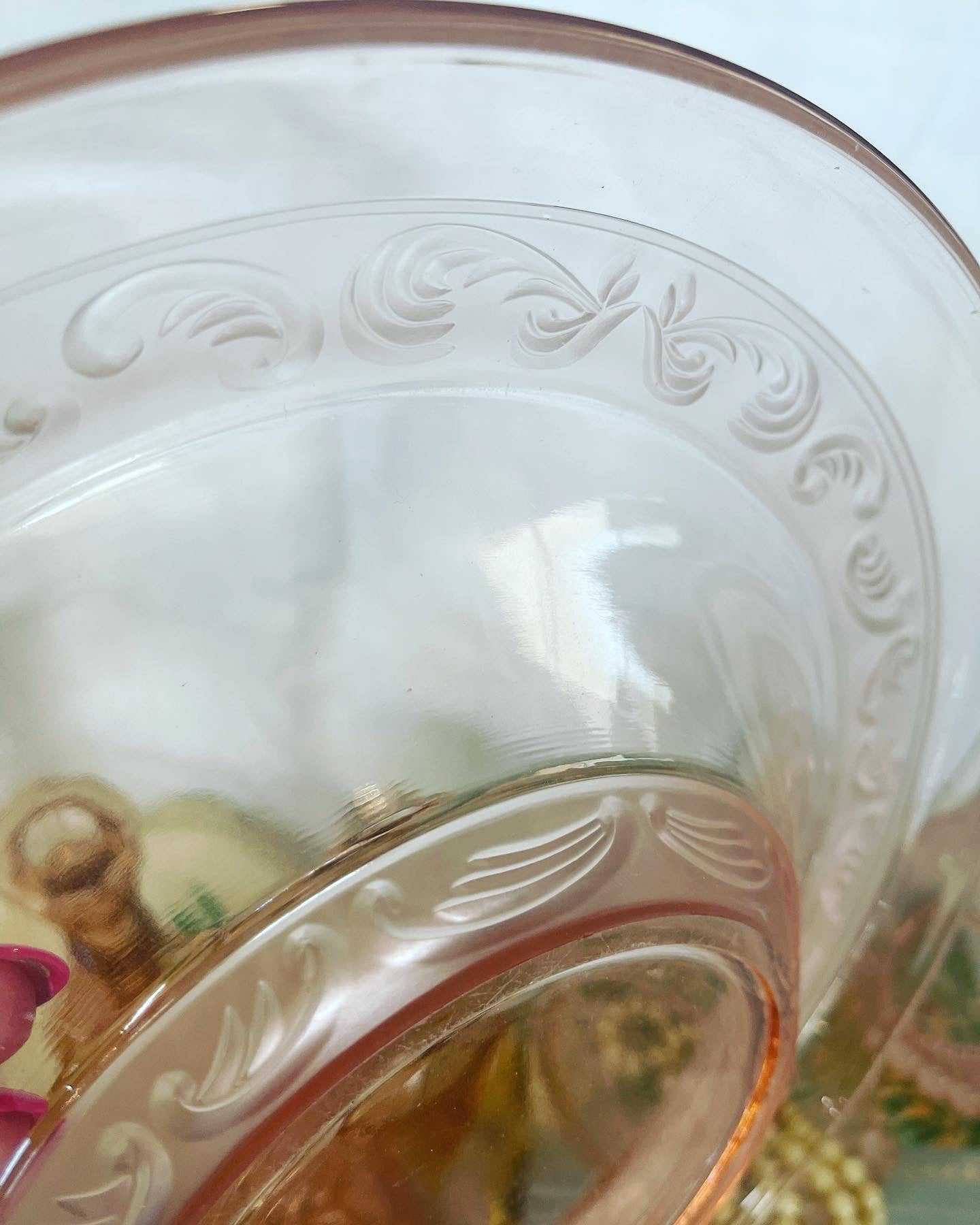 Vintage depression glass pink Bowl