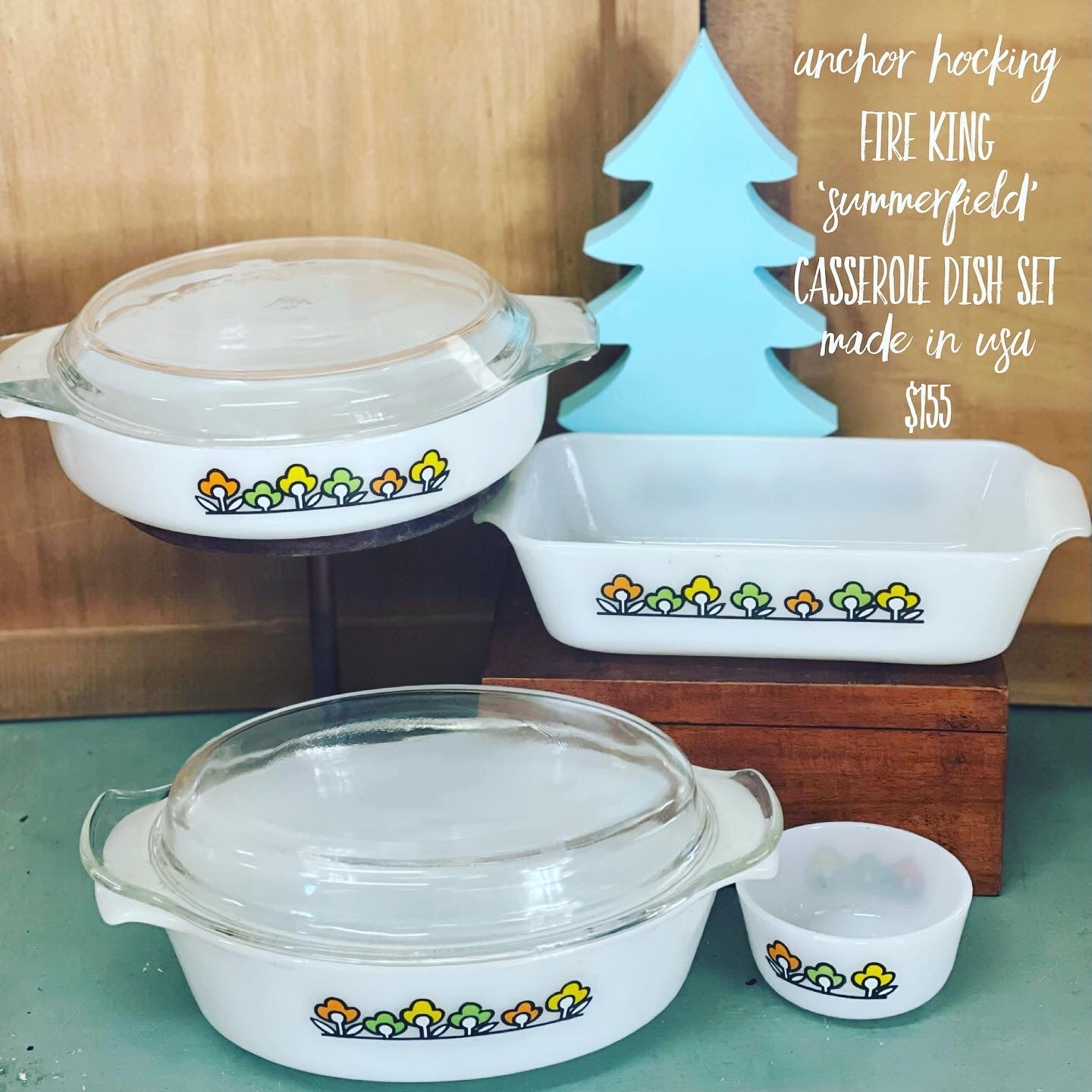 Vintage 70s Anchor Hocking Fire King ‘Summerfield’ Casserole Dish set