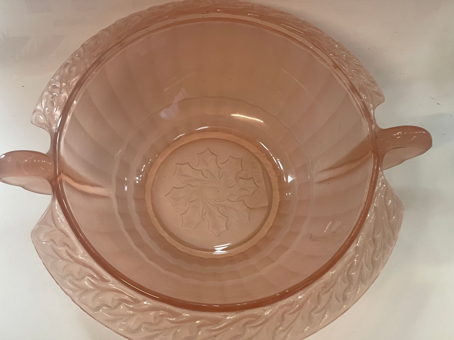Vintage depression glass pink Berlin Bowl by Walther