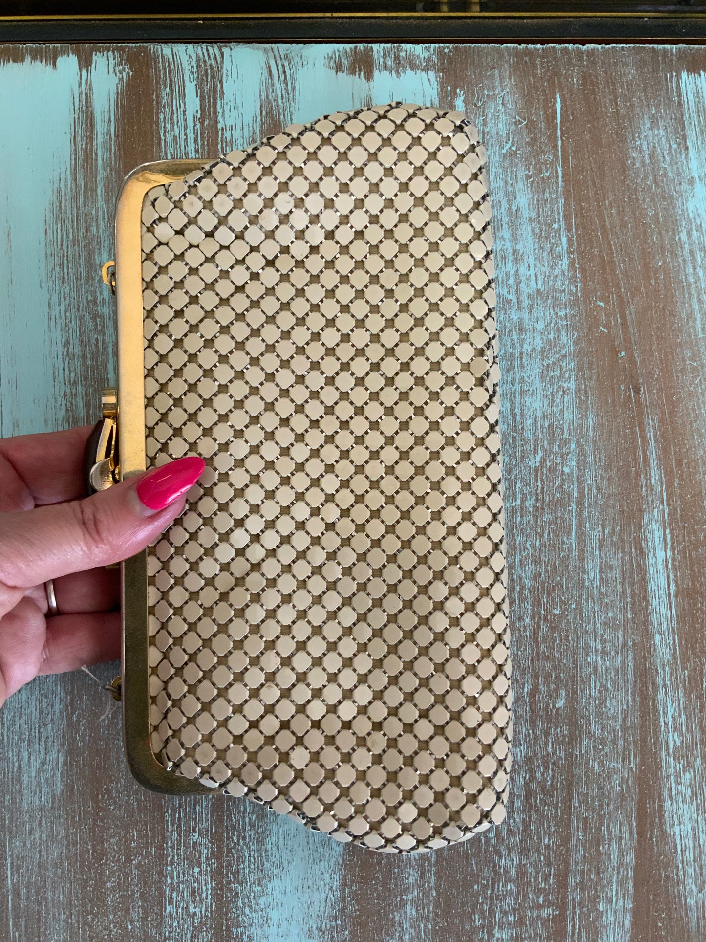 Vintage 80s Cream Mesh Clutch Small