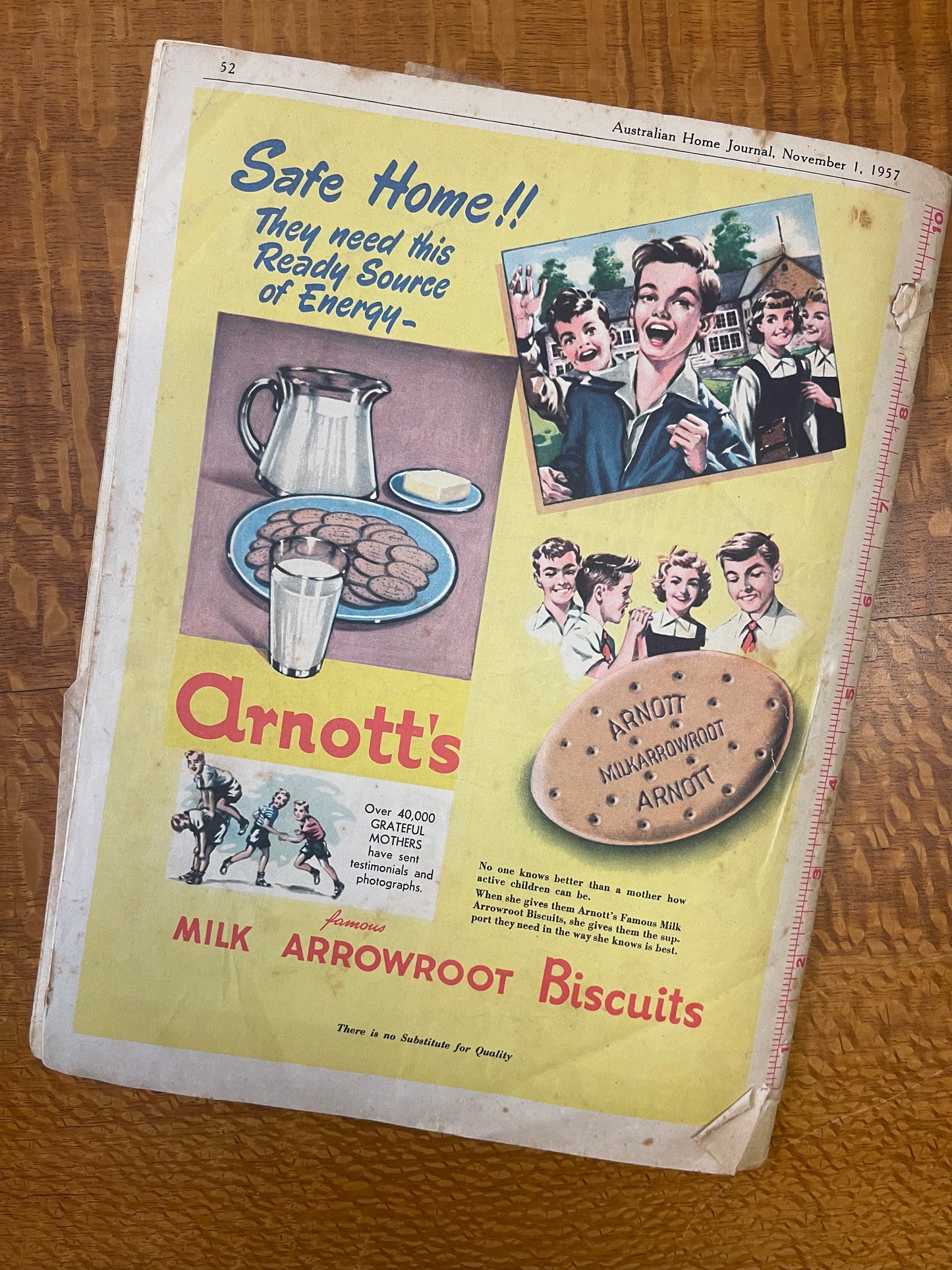 Vintage Australian Home Journal Magazine - November 1 1957 - Includes Patterns
