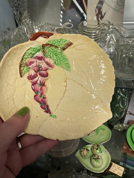 Carlton Ware Leaf Dishes: More Than Just Pretty Plates