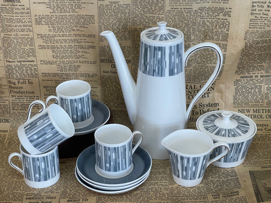 Tuscan Fine English Bone China Manhattan Retro Coffee Set: 4 coffee cups & saucers, milk jug, sugar & coffee pot