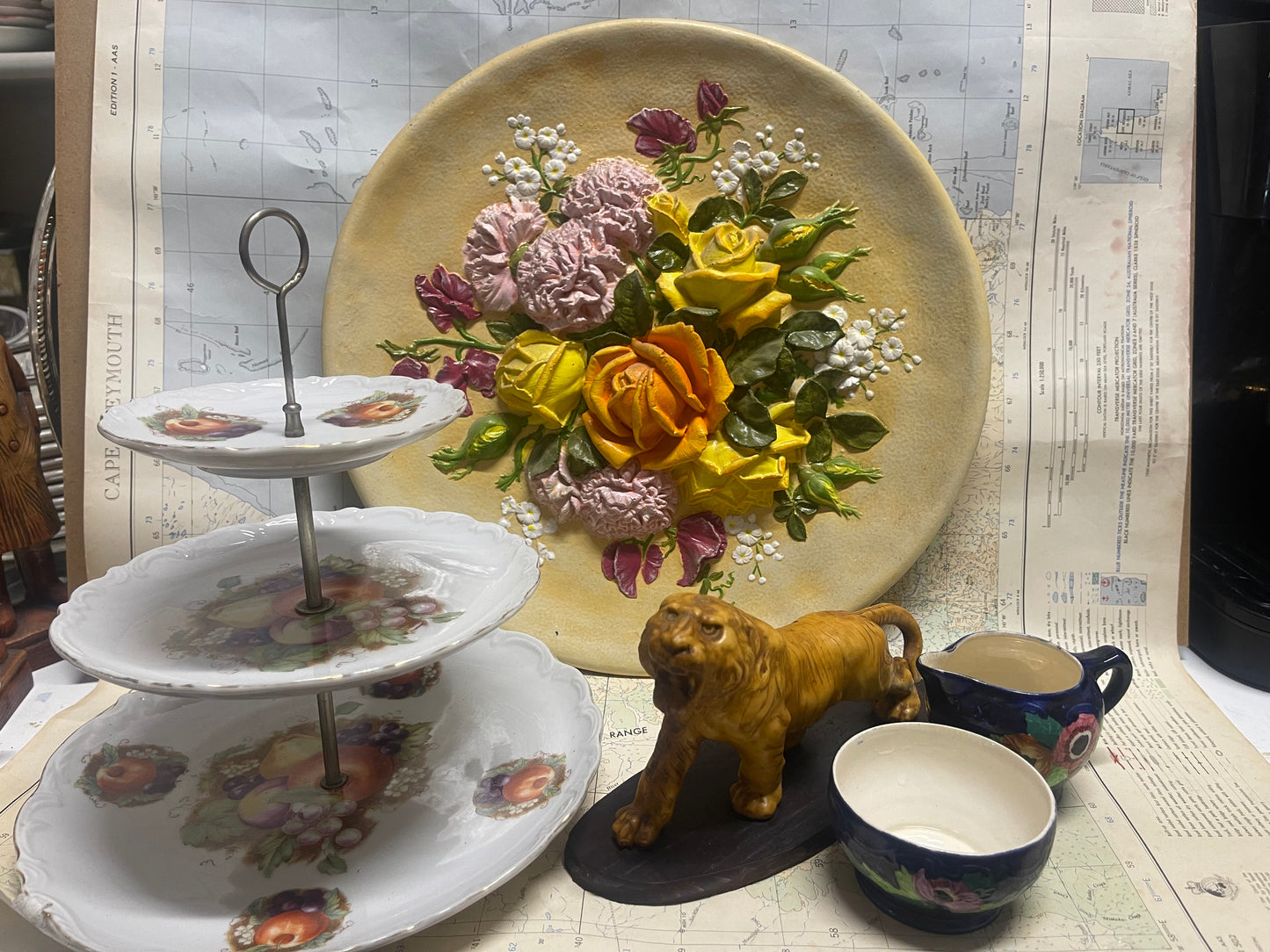 Vintage Chalkware Floral Wall Plate – Large Raised Flower Design