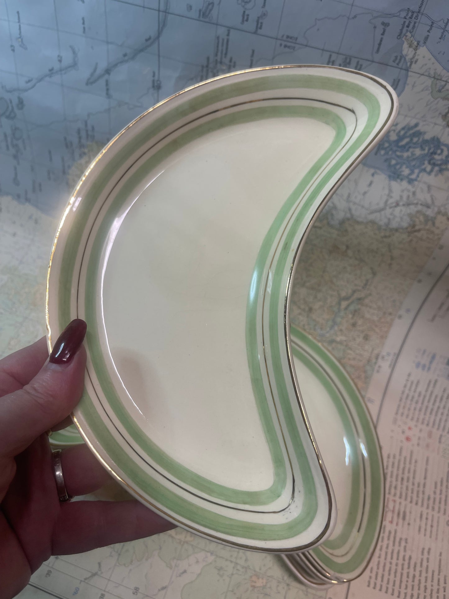 Vintage New Hall “Kidney” Side Dishes – Set of Six 1930s -50s