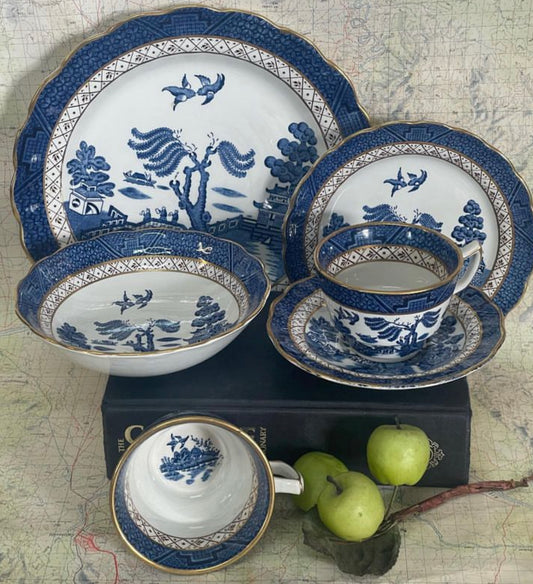 1950s set of Real Old Willow by Booths England