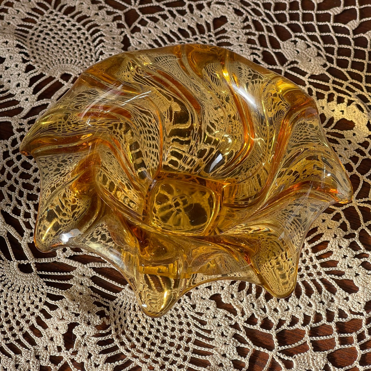 Vintage Bagley Amber Glass Swirl-Edge Pedestal Bowl – Art Deco Depression Glass (c.1930s, England)