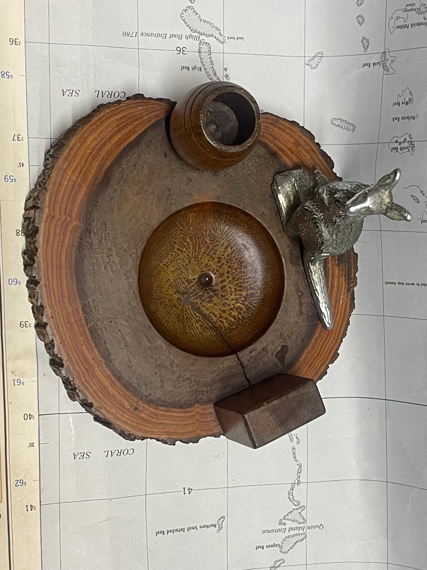 Vintage Australian Kangaroo Desk Tidy / Ashtray – c. mid-20th century