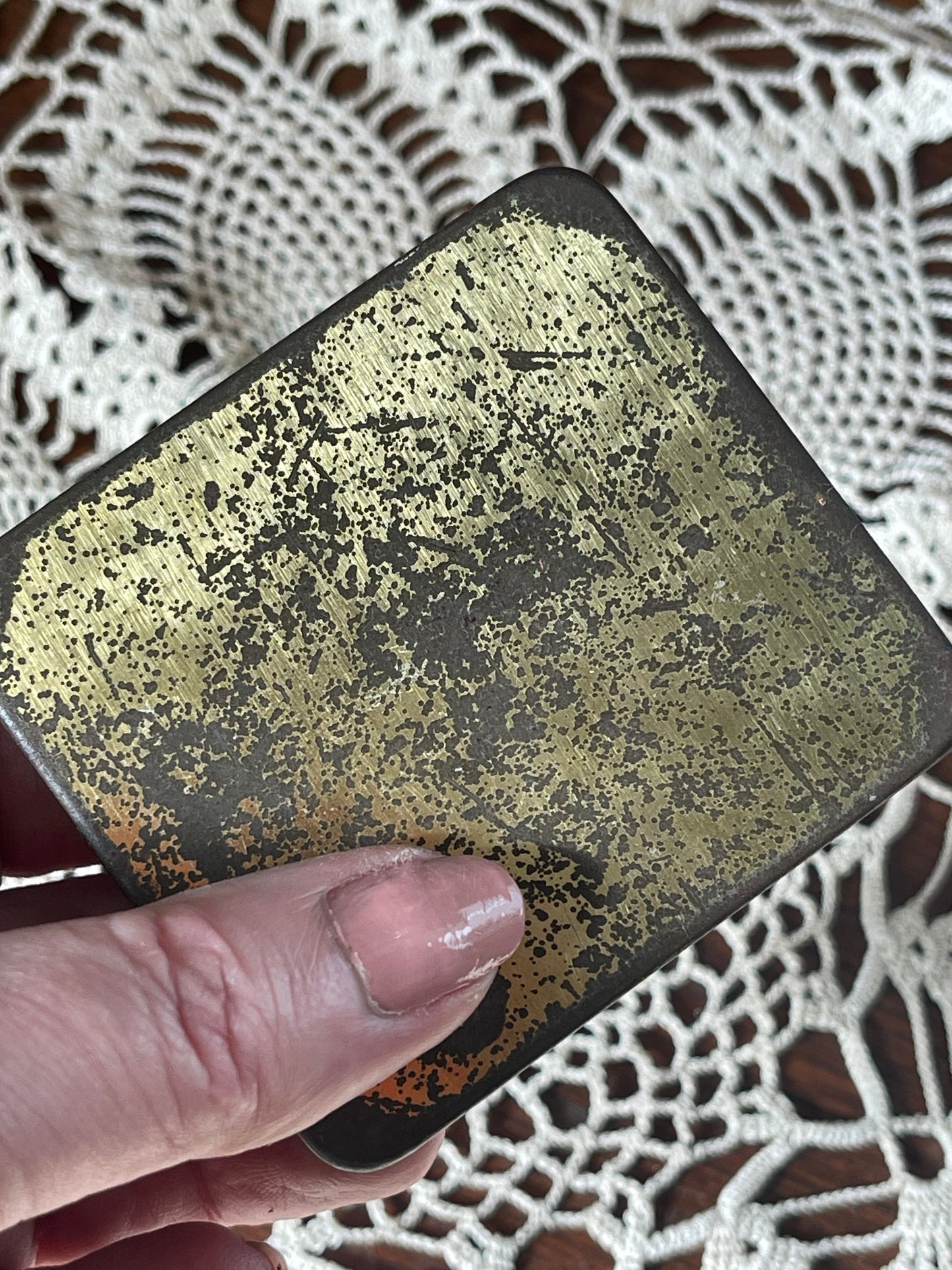 Marvel Fine Cut Tobacco Tin – Vintage 1oz Red & Blue Graphic Design