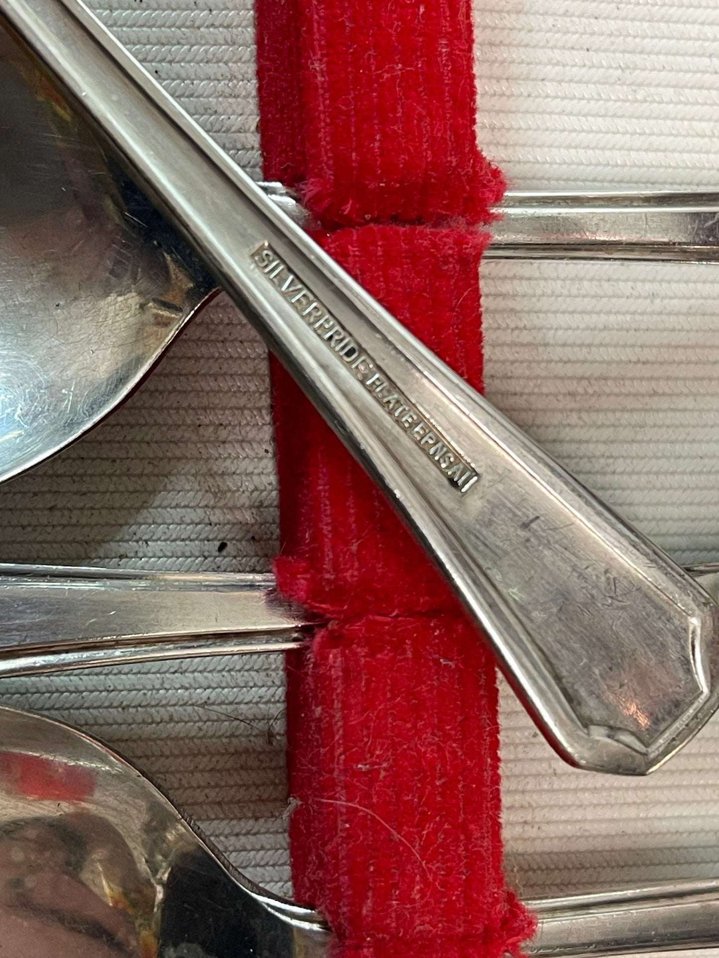 Walker & Hall “Silveride” Silver Plate Spoon Set in Presentation Box (c.1920s)