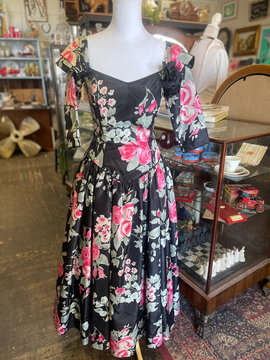 Elizabeth de la Vega Vintage Evening Gown — Adjustable Fit (AUS 10–14)