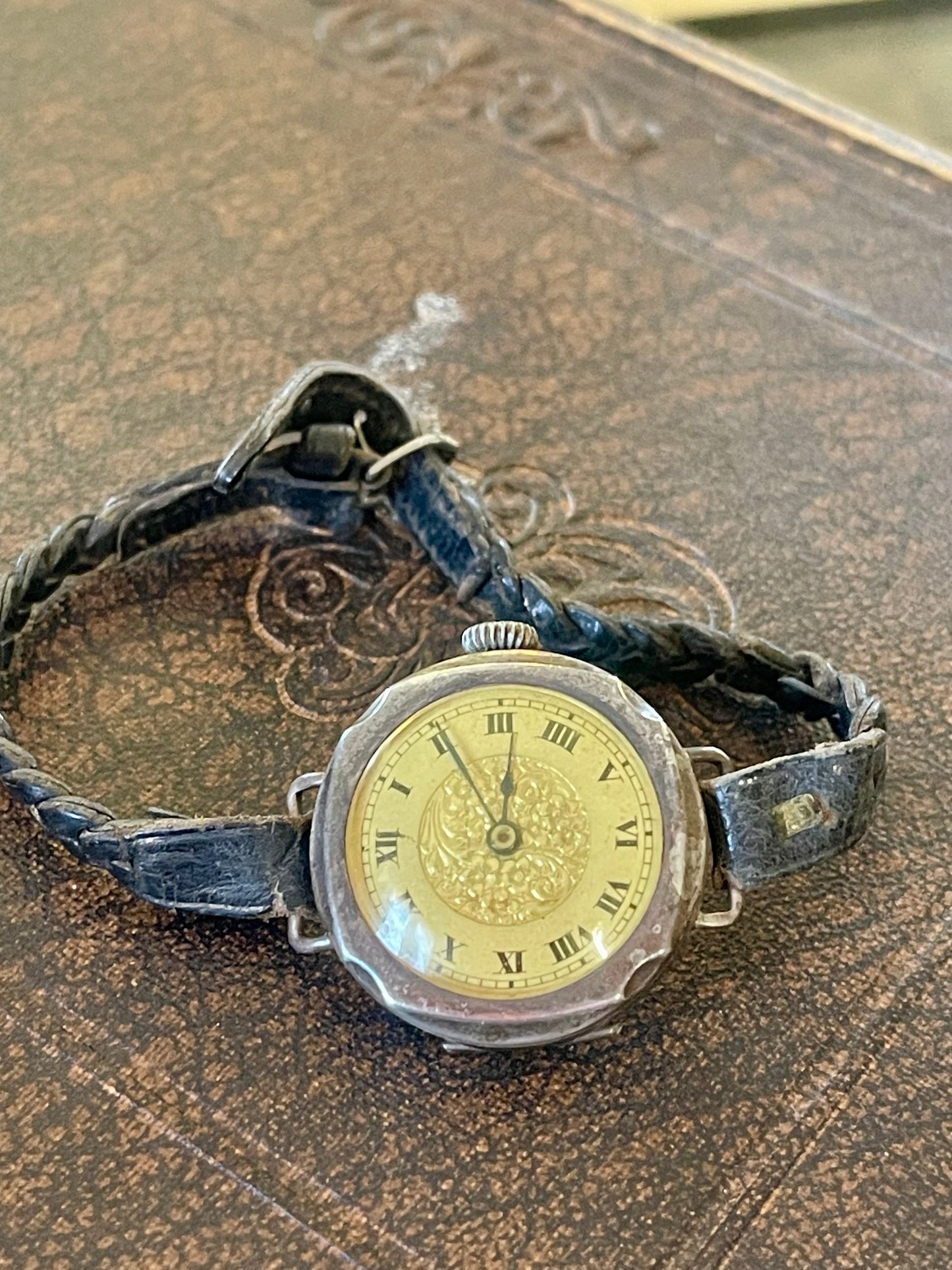 1920s Sterling Silver Ladies Wristwatch – Gilt Dial & Original Plaited Strap (Not Working)