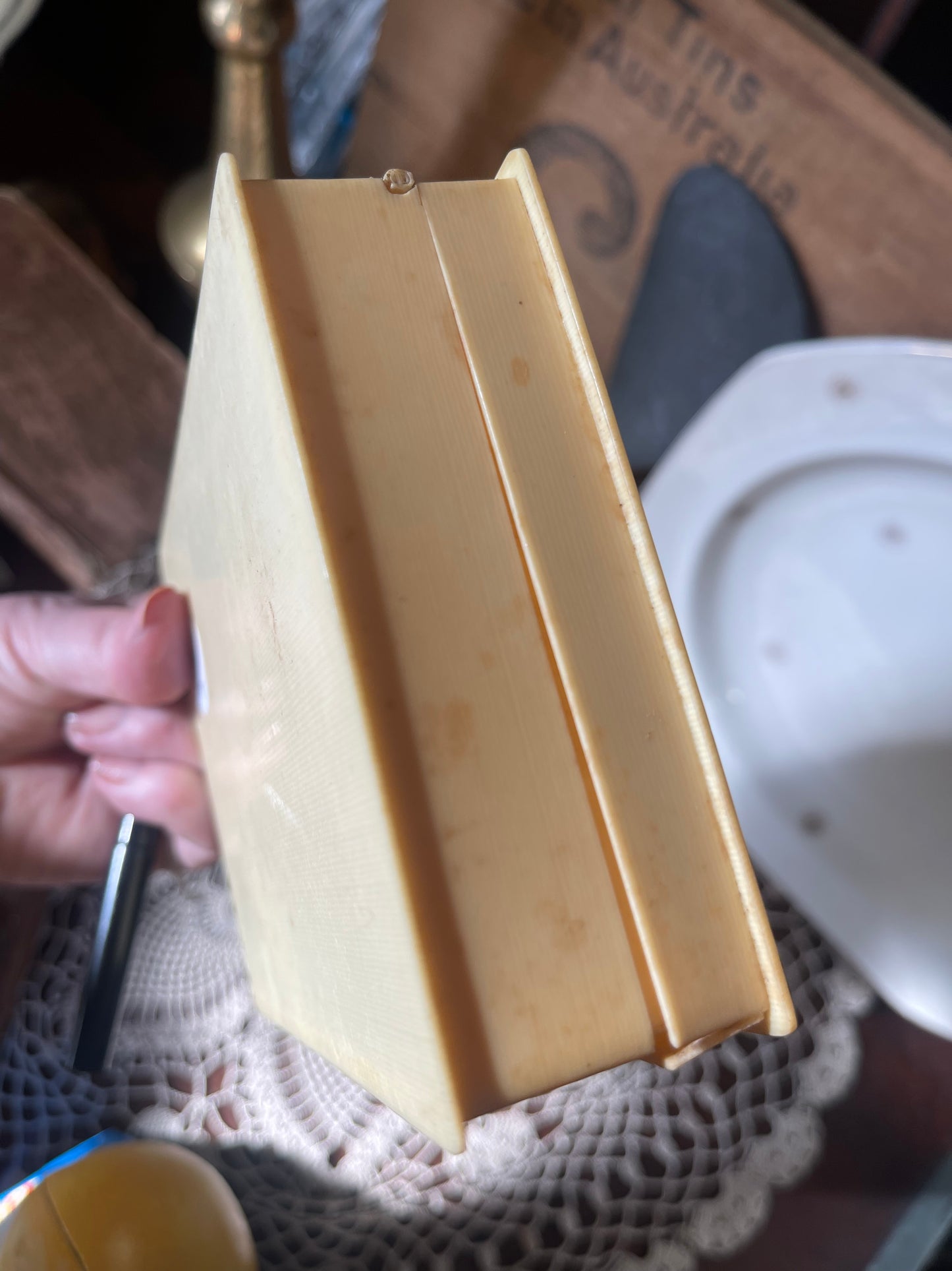 c.1930s Xylonite SMOKES Box – Celluloid / Early Plastic Cigarette Case